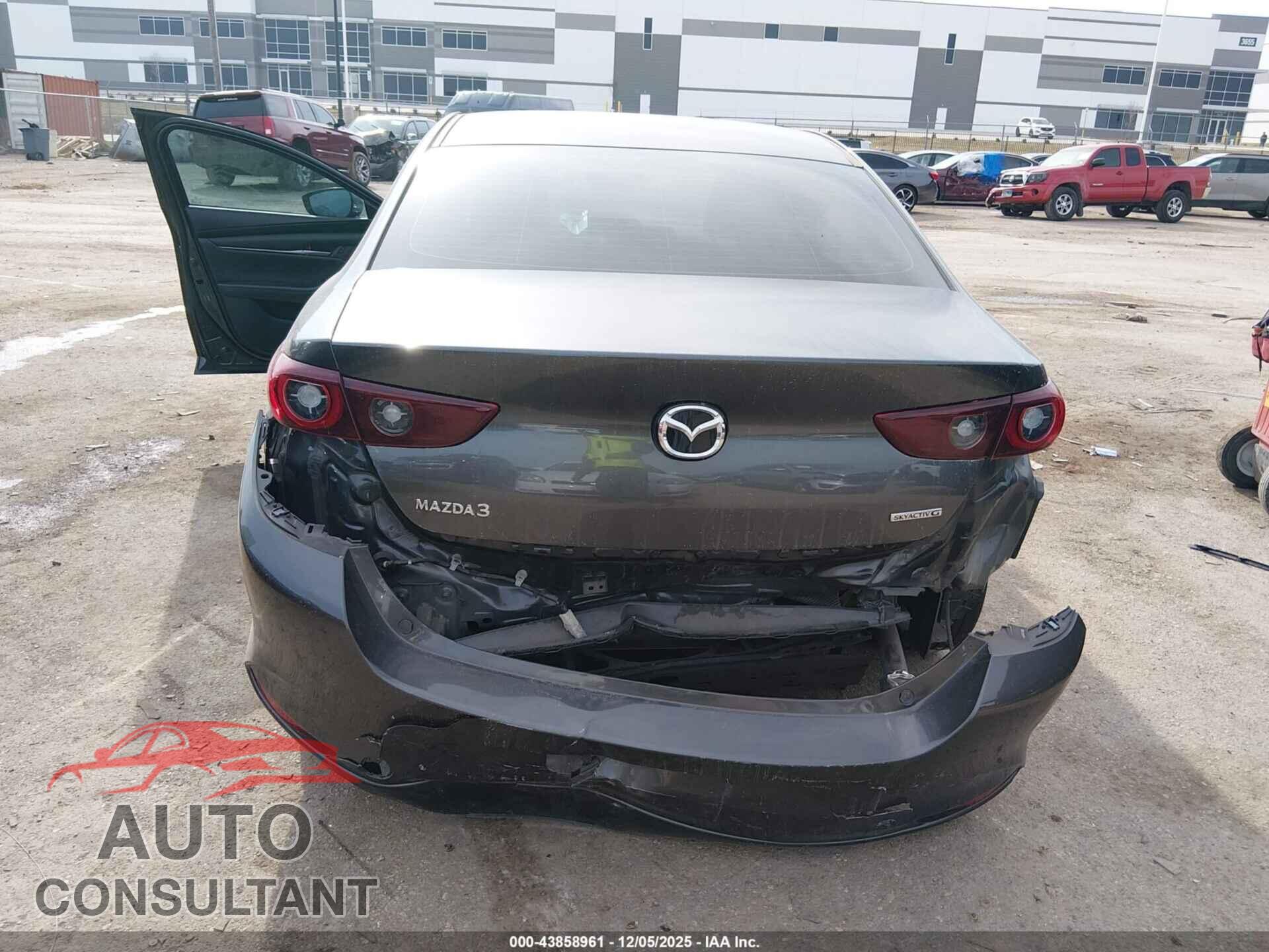 MAZDA MAZDA3 2023 - 3MZBPABM8PM385483