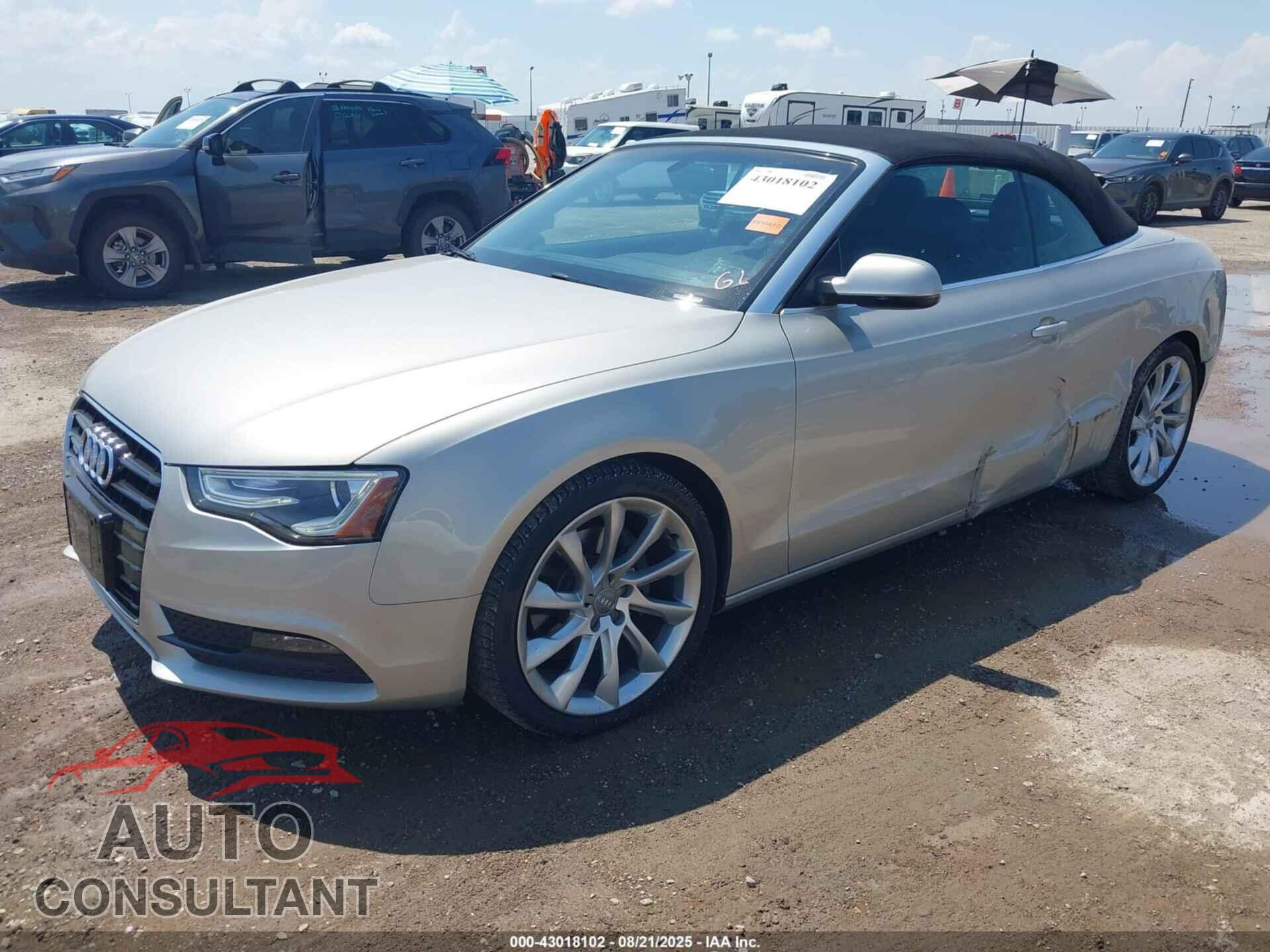 AUDI A5 2013 - WAULFAFH4DN003343