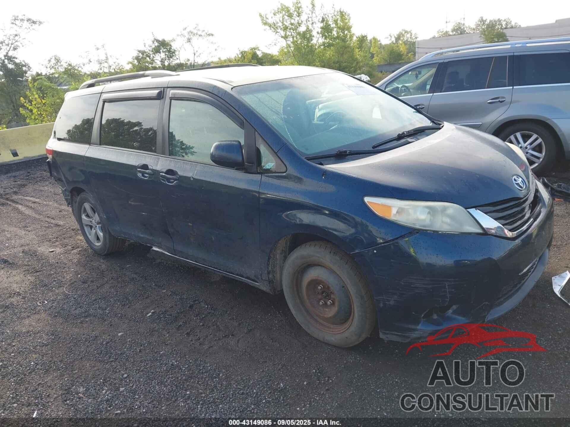 TOYOTA SIENNA 2011 - 5TDKK3DCXBS051840