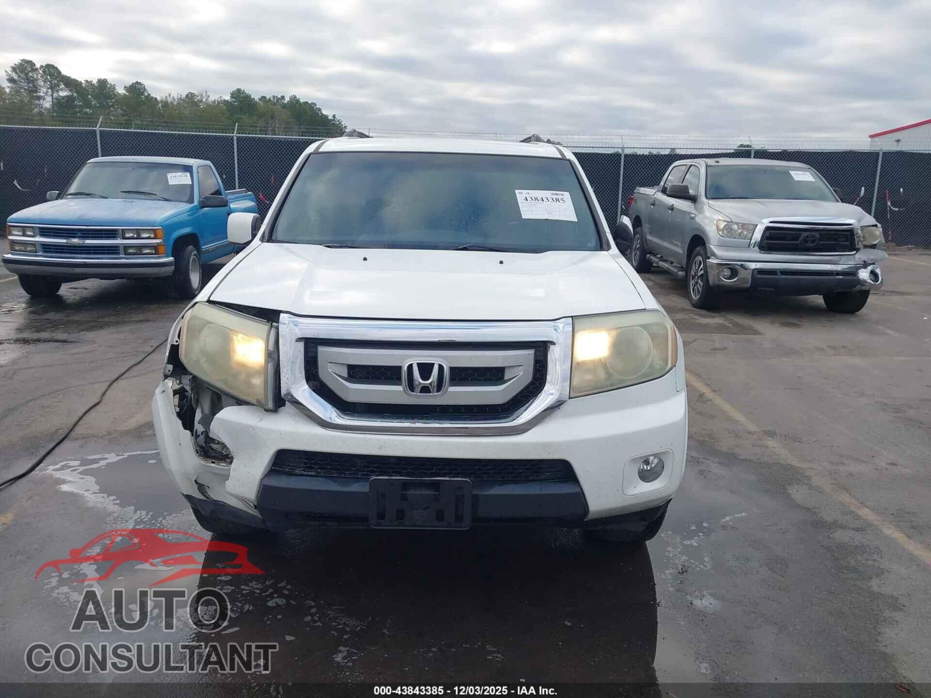 HONDA PILOT 2011 - 5FNYF3H46BB003368