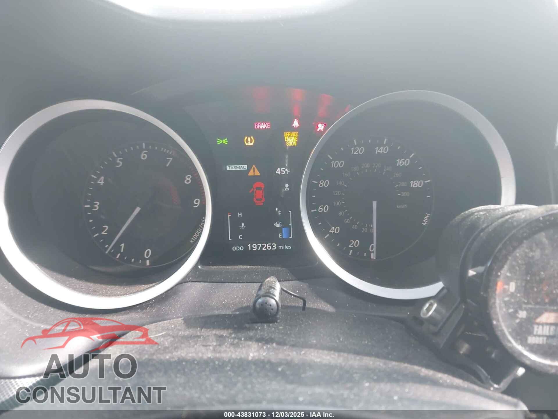 MITSUBISHI LANCER EVOLUTION 2011 - JA32W8FV7BU029000