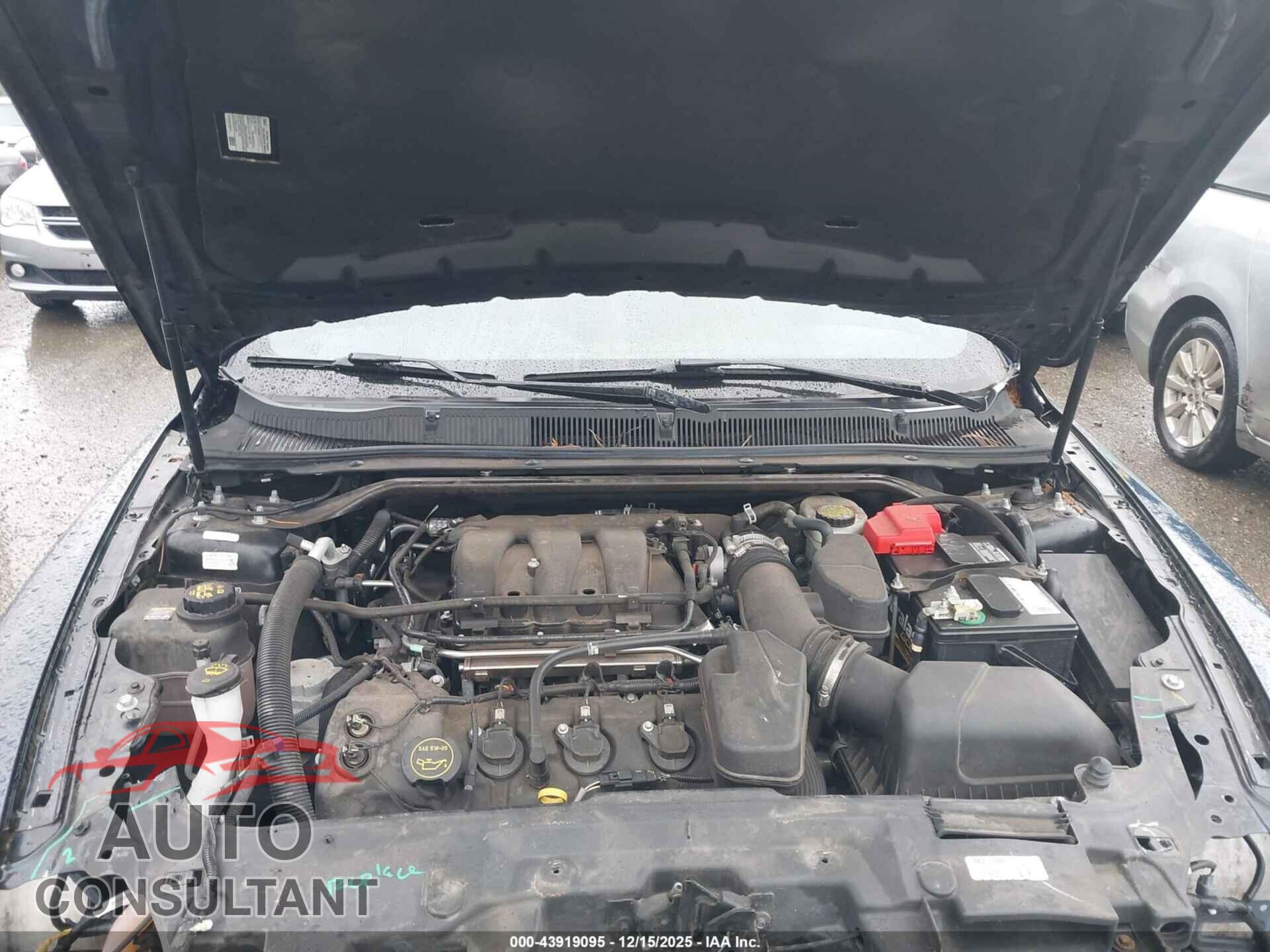 FORD TAURUS 2017 - 1FAHP2E8XHG115531