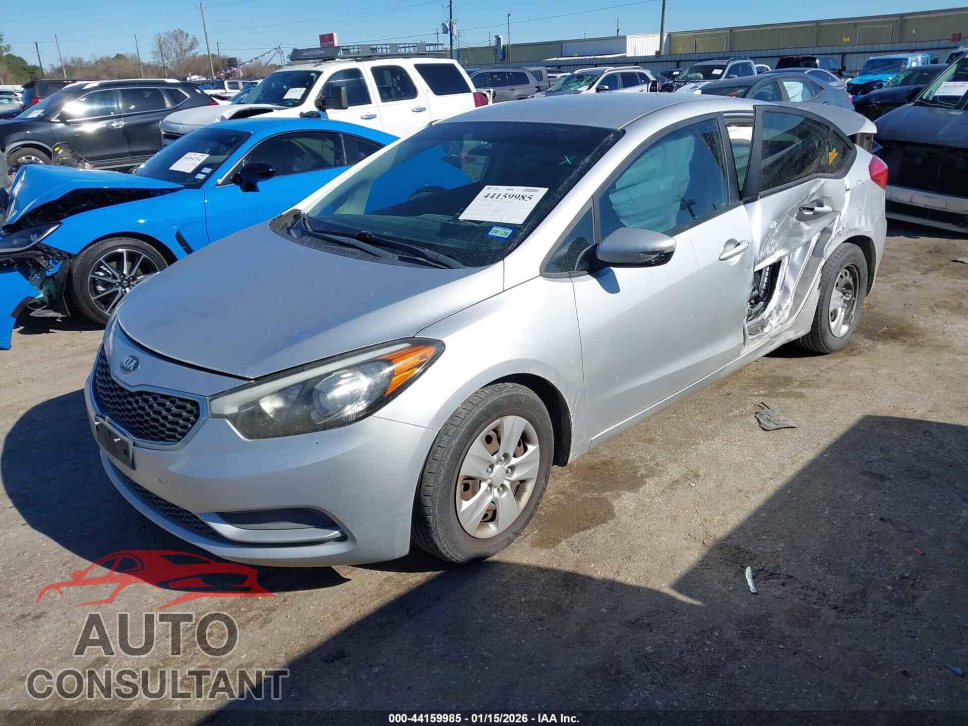 KIA FORTE 2016 - KNAFK4A6XG5459030