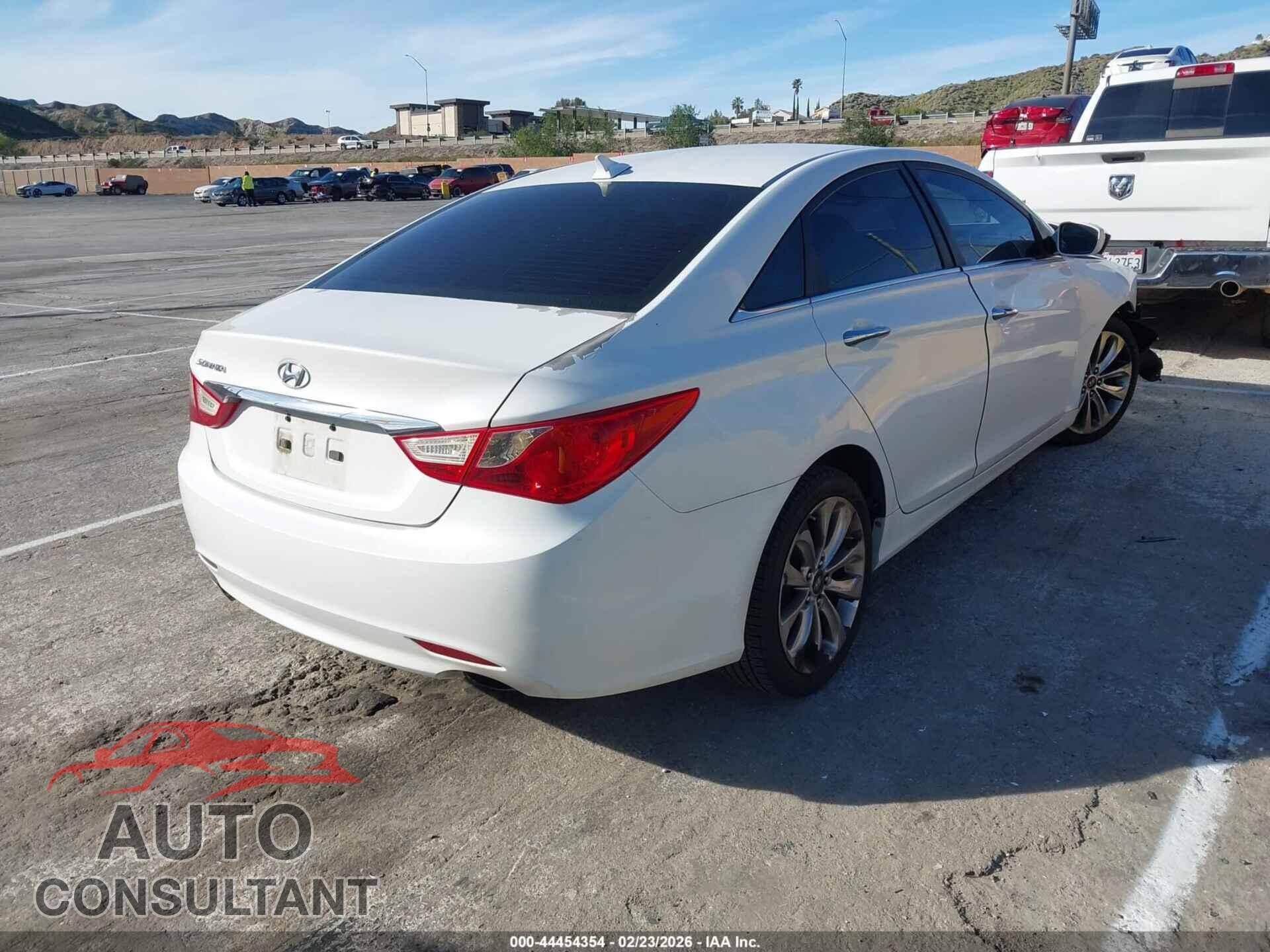 HYUNDAI SONATA 2011 - 5NPEC4AC6BH063218