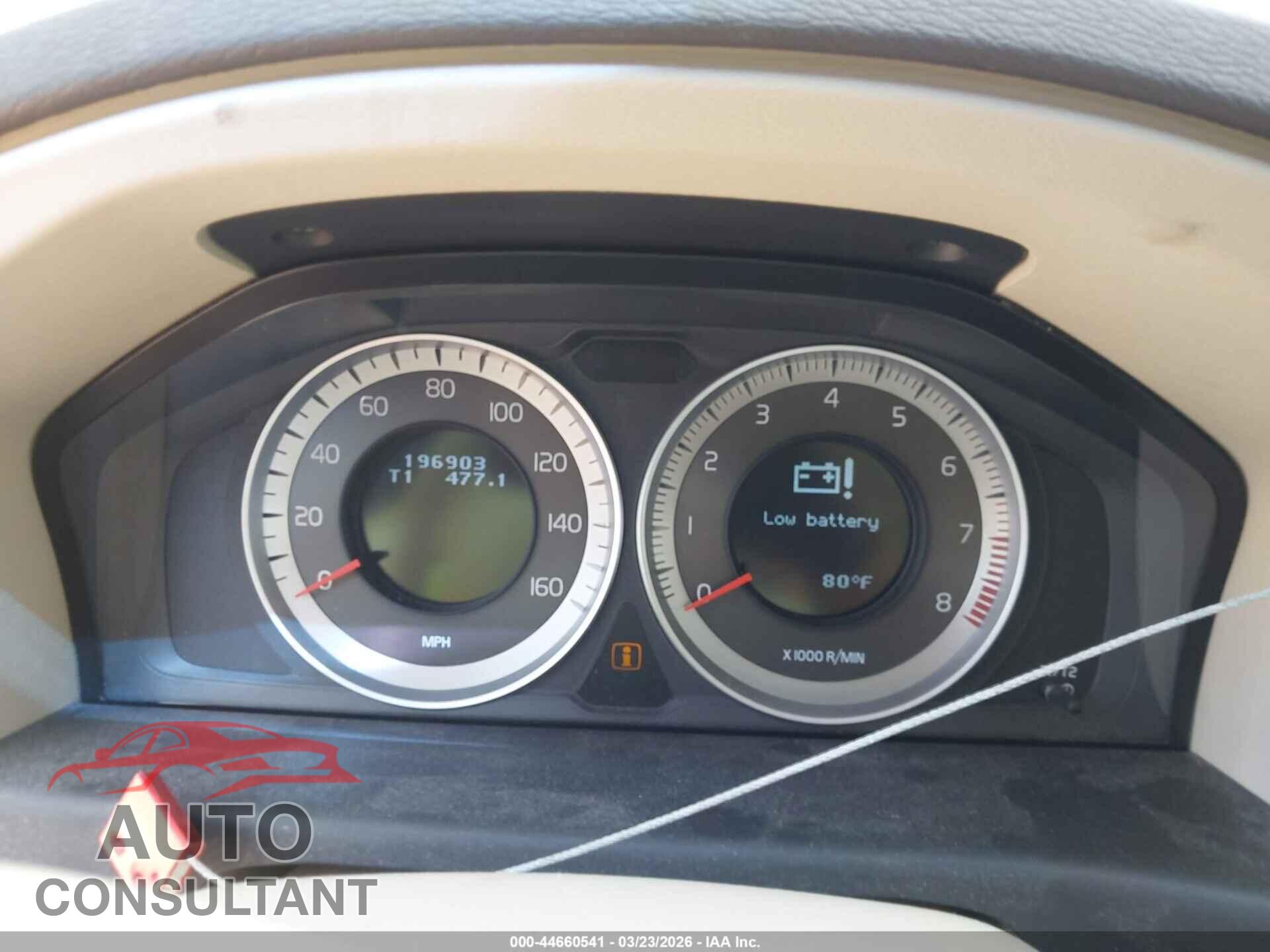 VOLVO XC70 2011 - YV4952BL7B1114132