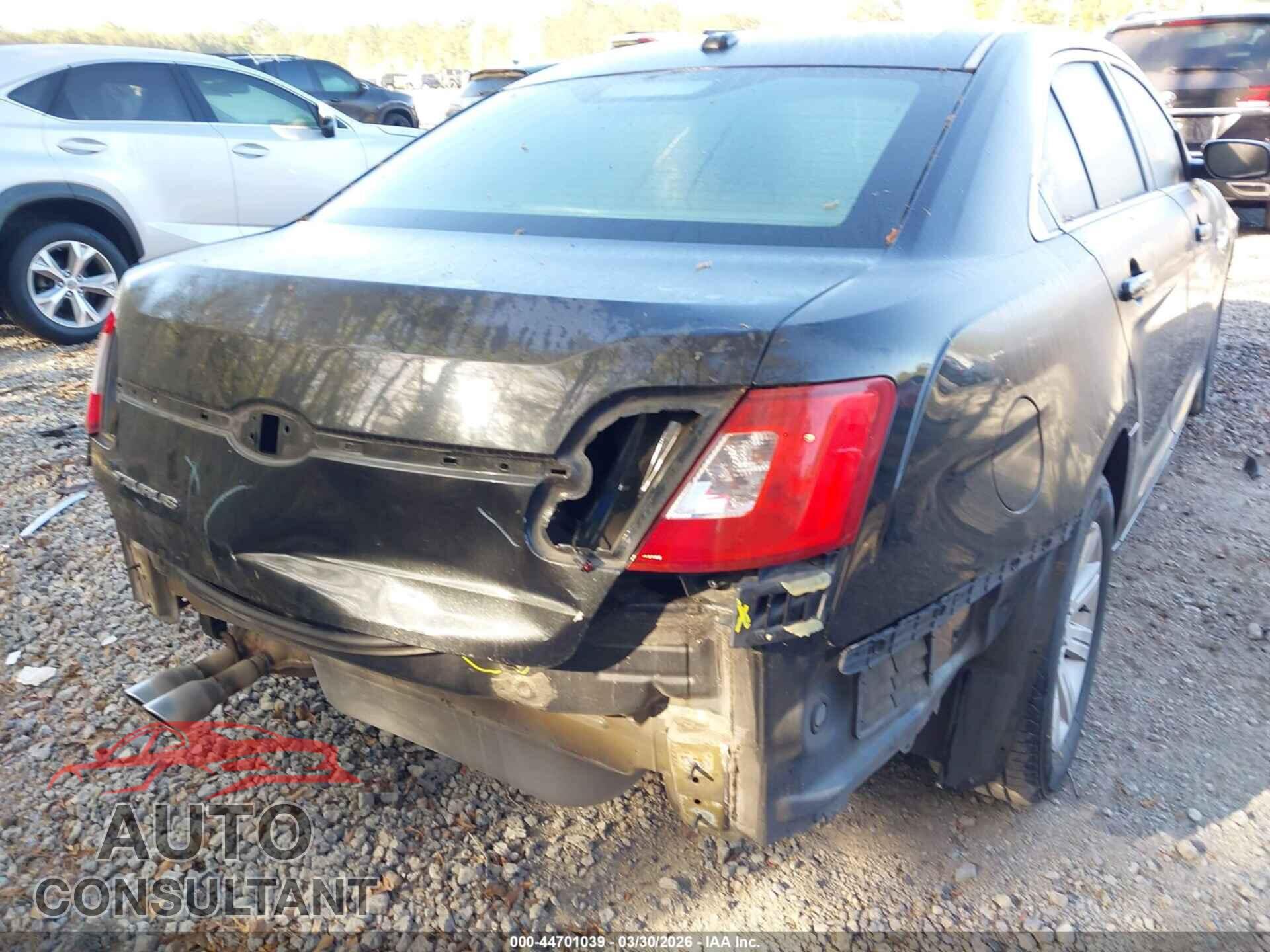 FORD TAURUS 2011 - 1FAHP2DW2BG174077