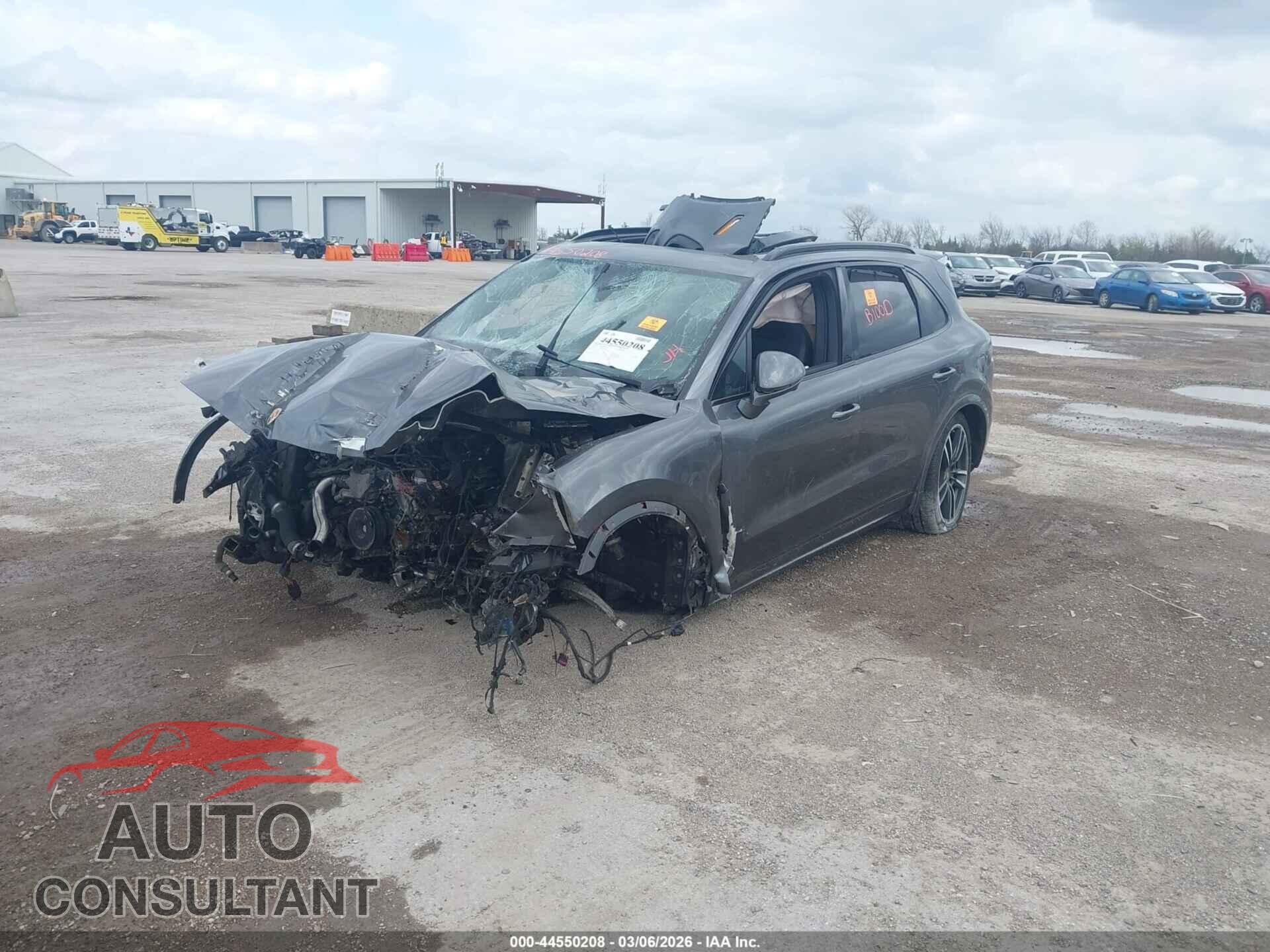 PORSCHE CAYENNE 2019 - WP1AF2AY3KDA80276