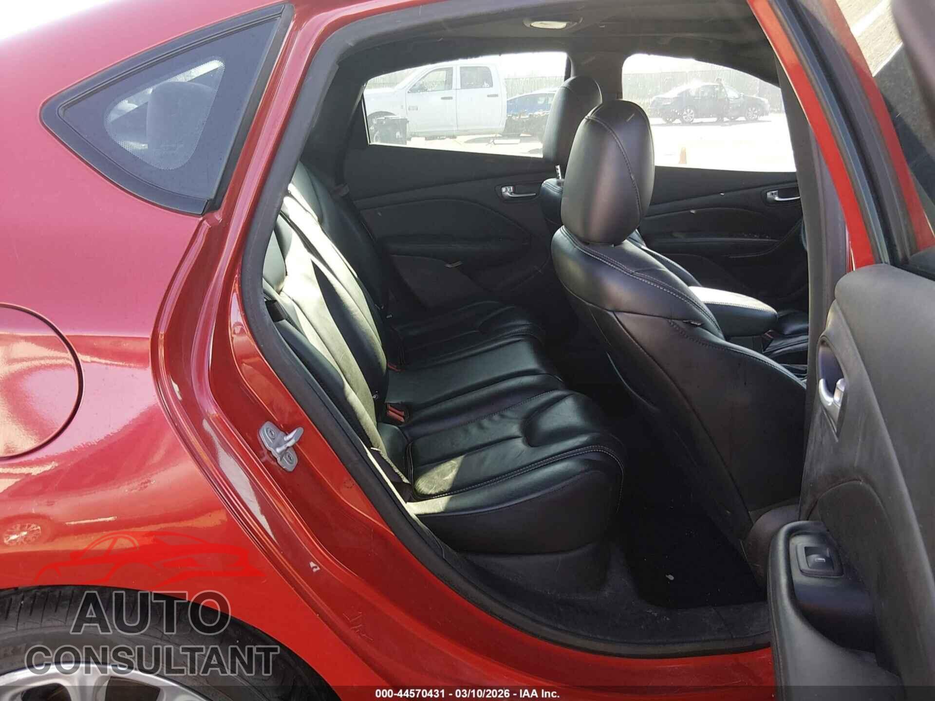 DODGE DART 2013 - 1C3CDFCA6DD315722