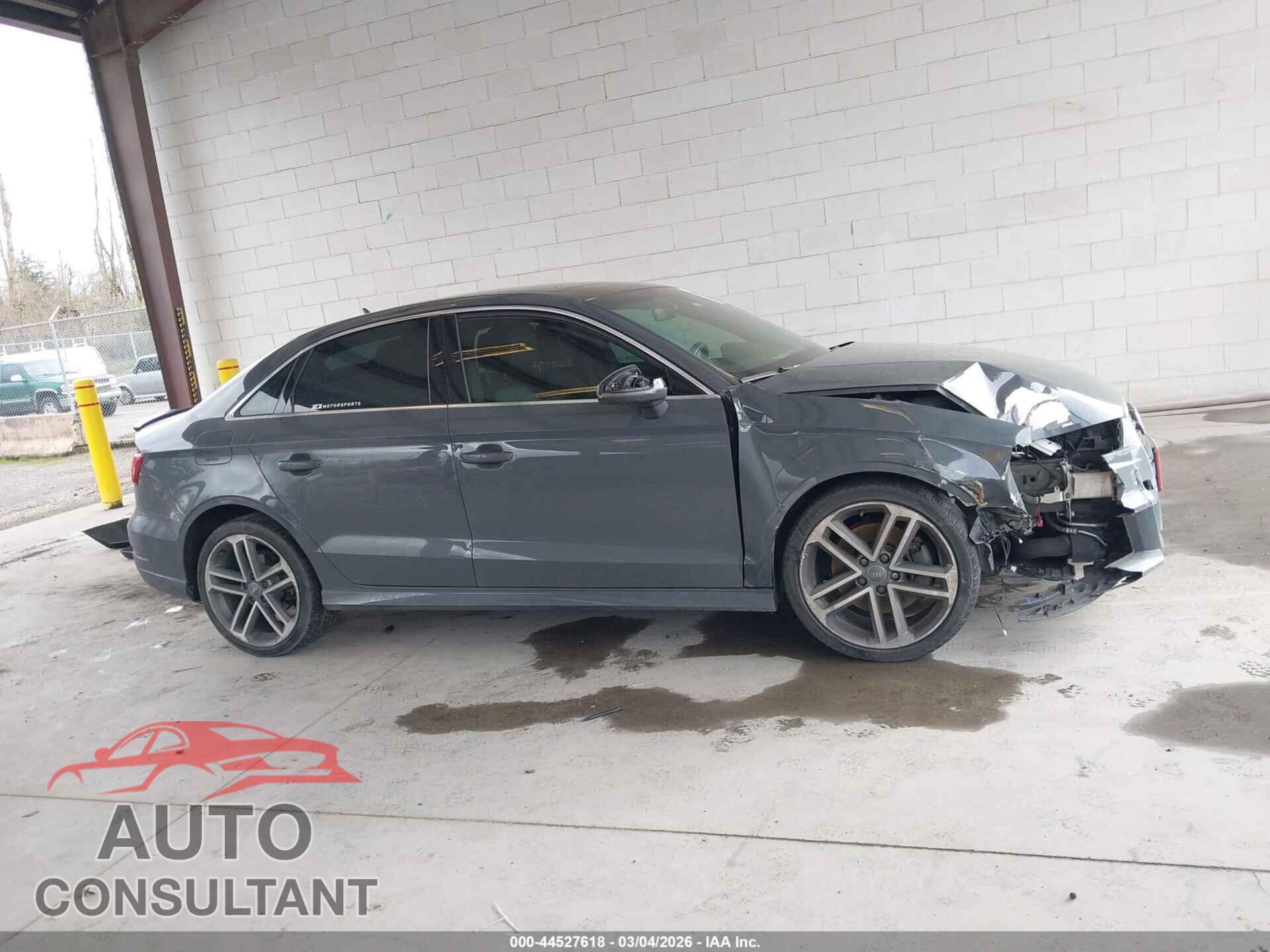 AUDI A3 2017 - WAUGUGFF2H1025606