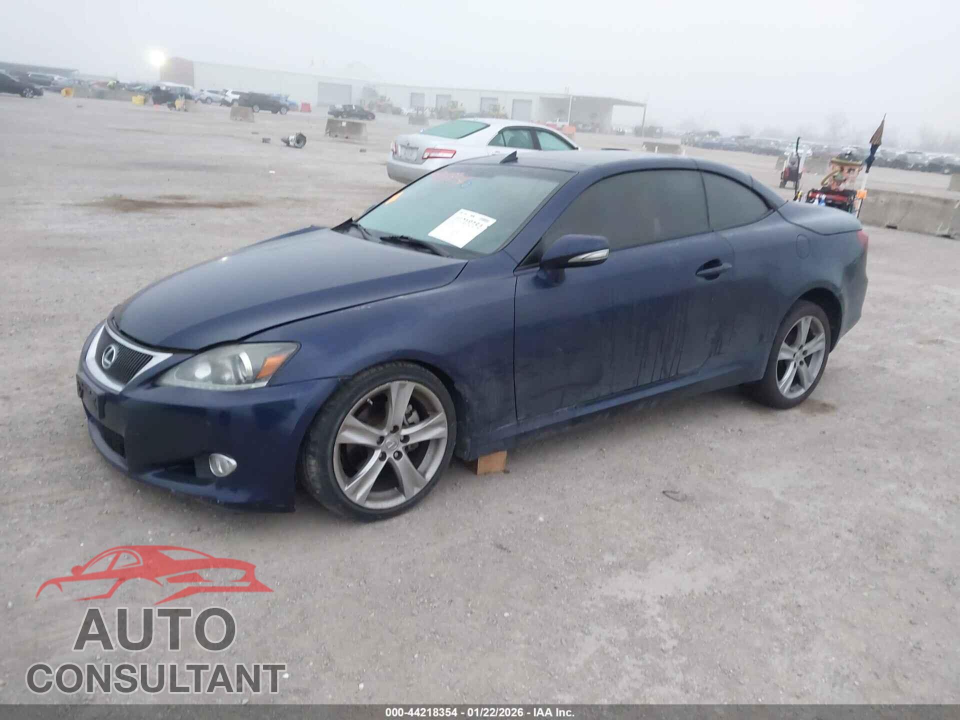 LEXUS IS 250C 2012 - JTHFF2C20C2521924