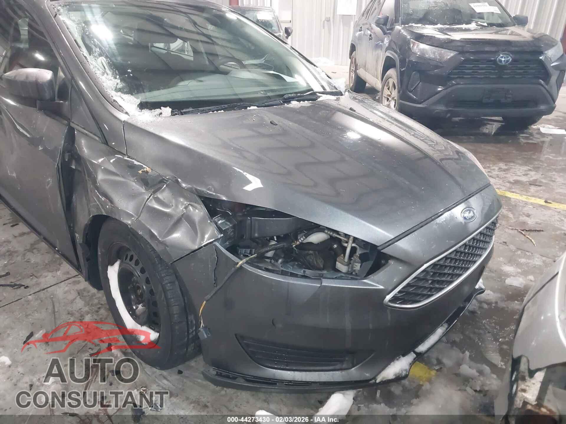 FORD FOCUS 2016 - 1FADP3E20GL403905