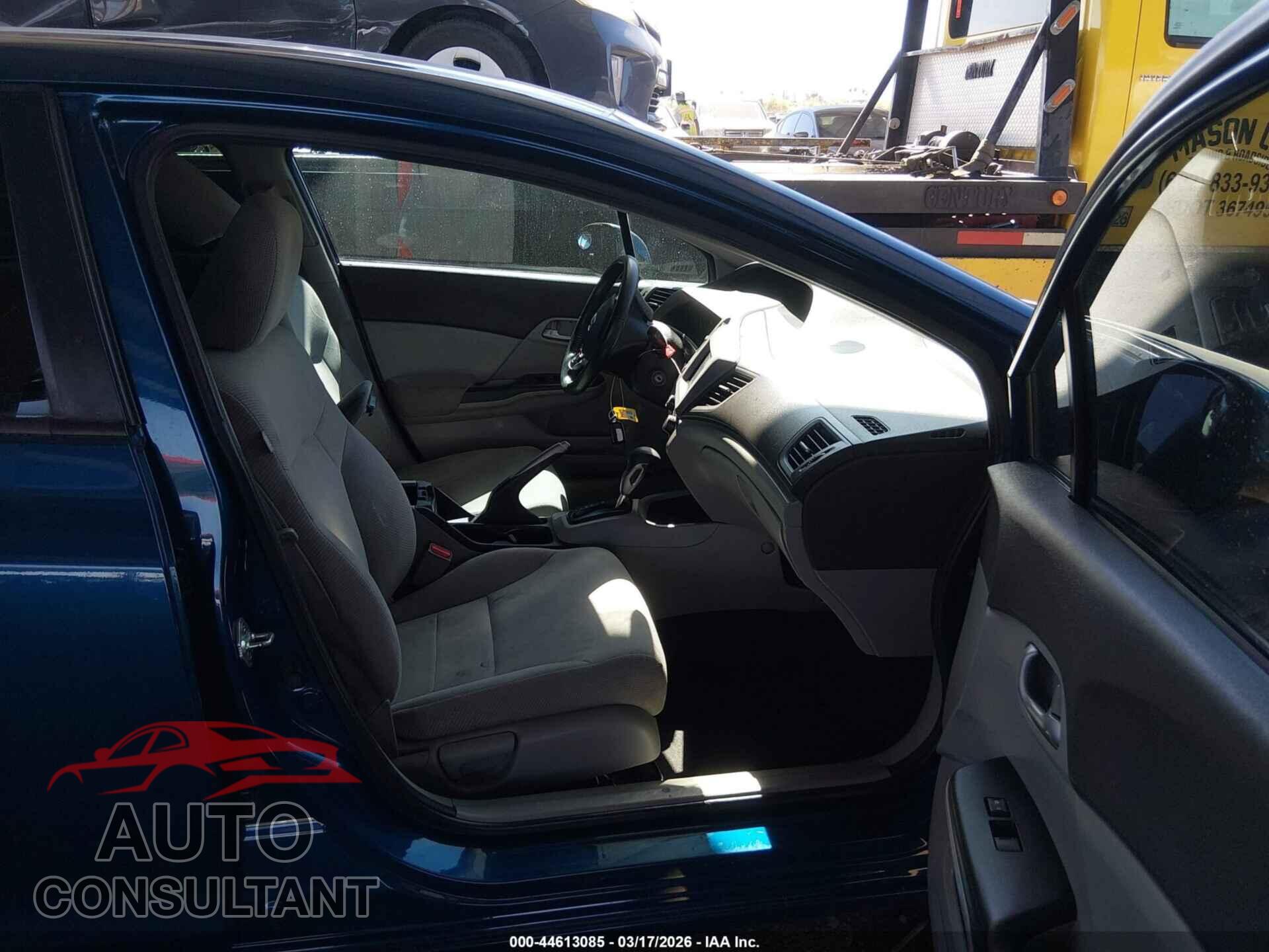 HONDA CIVIC 2012 - 19XFB2F55CE059771