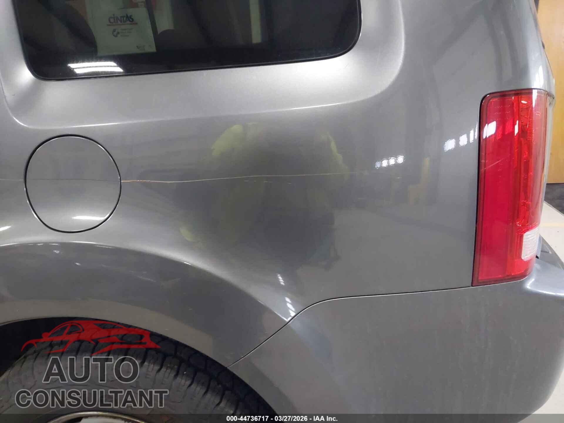 HONDA PILOT 2011 - 5FNYF4H2XBB100352
