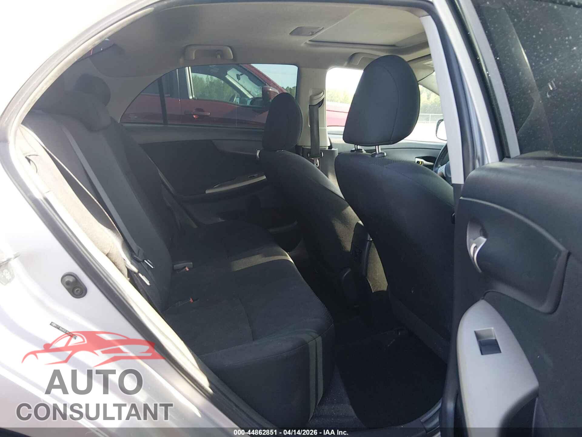 TOYOTA COROLLA 2010 - 2T1BU4EE1AC242571