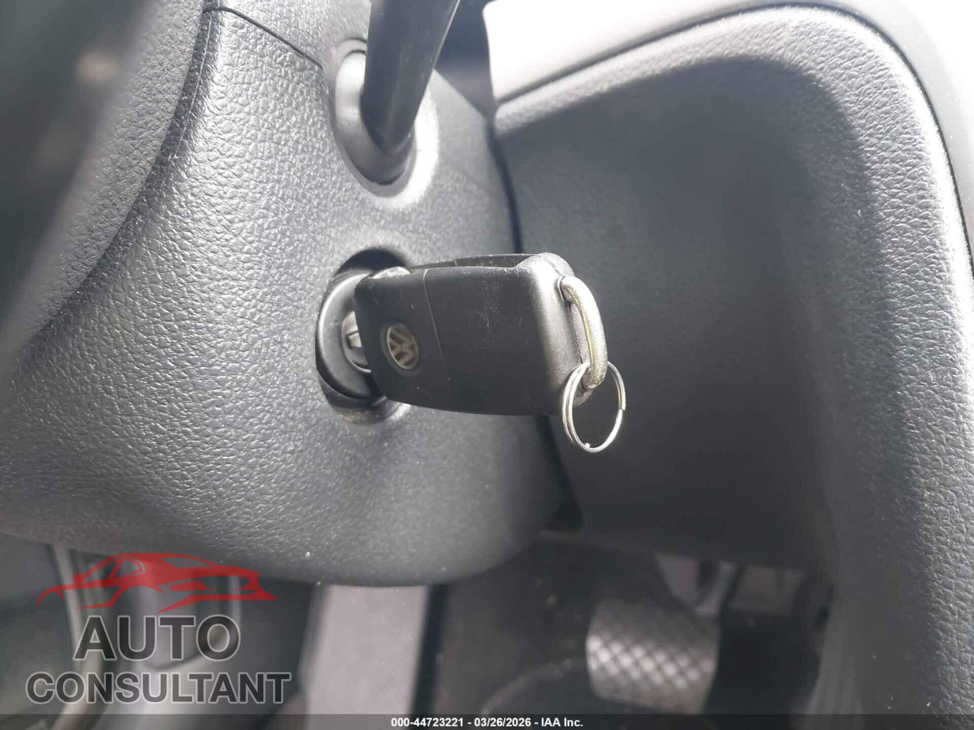 VOLKSWAGEN PASSAT 2014 - 1VWAT7A3XEC031899