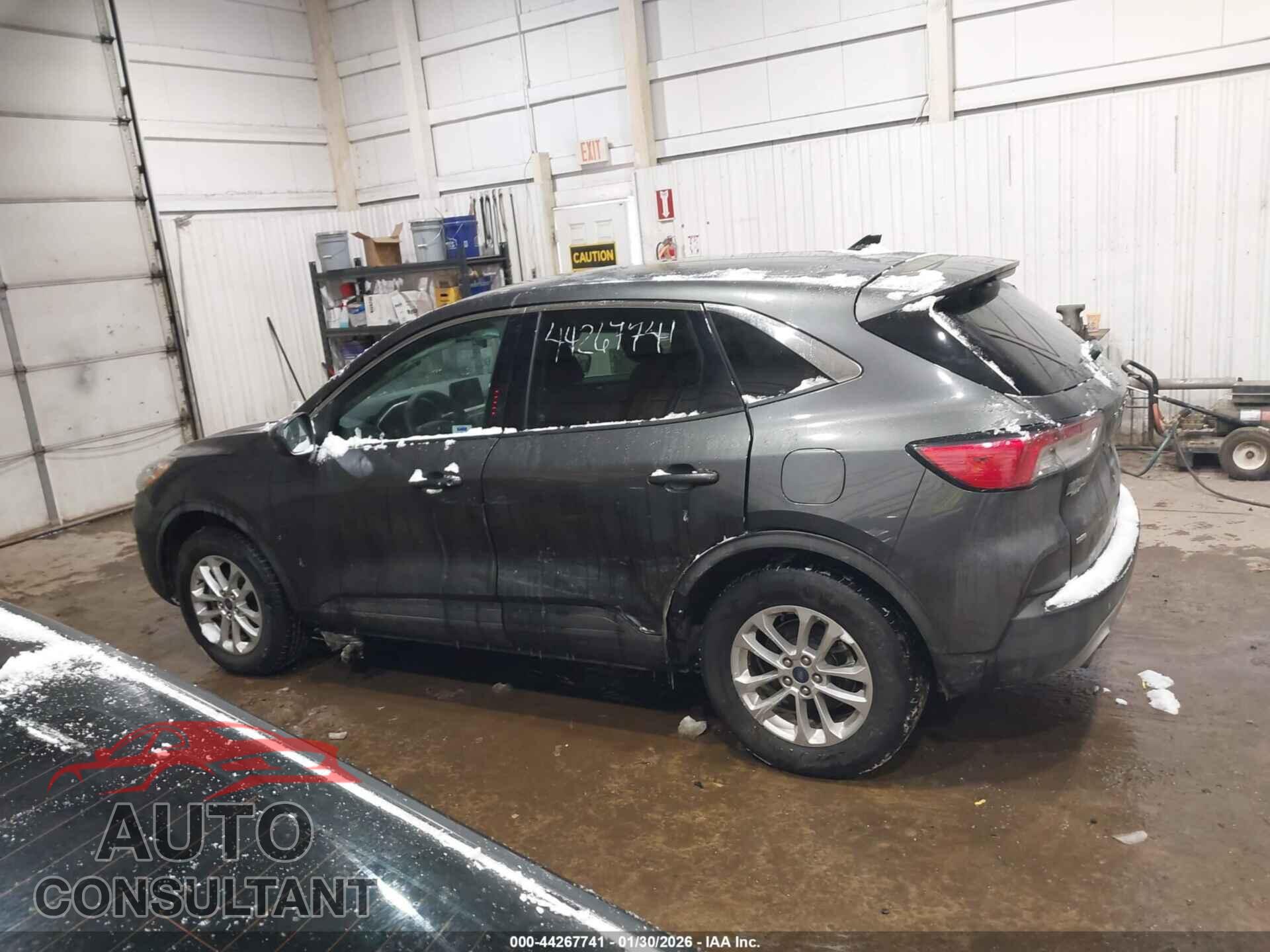 FORD ESCAPE 2020 - 1FMCU9G66LUA33934