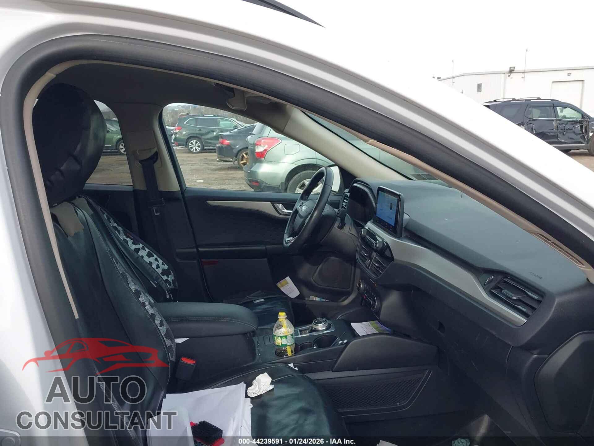 FORD ESCAPE 2020 - 1FMCU9H61LUA80920