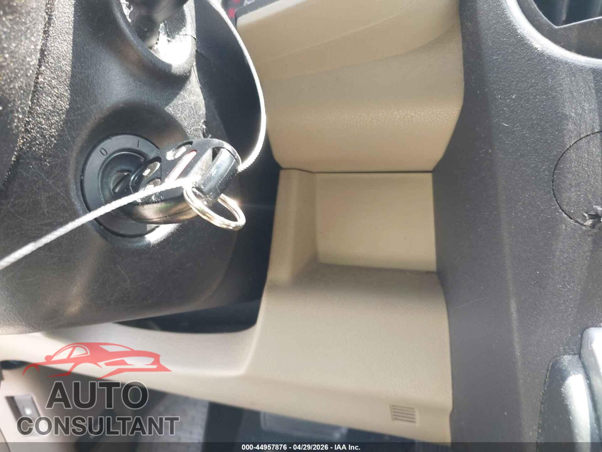 HONDA PILOT 2009 - 5FNYF38559B016602