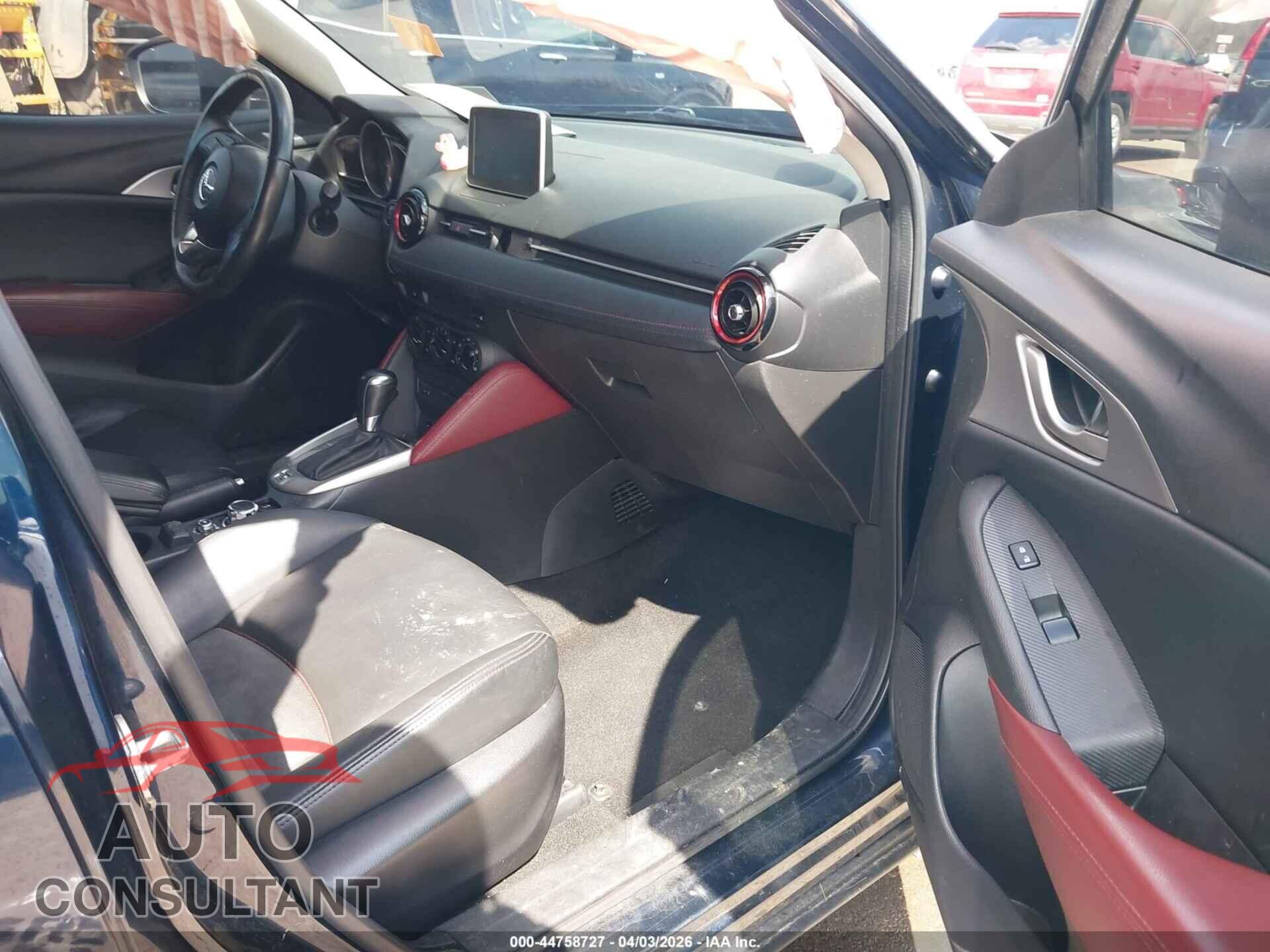 MAZDA CX-3 2017 - JM1DKFC71H0165655