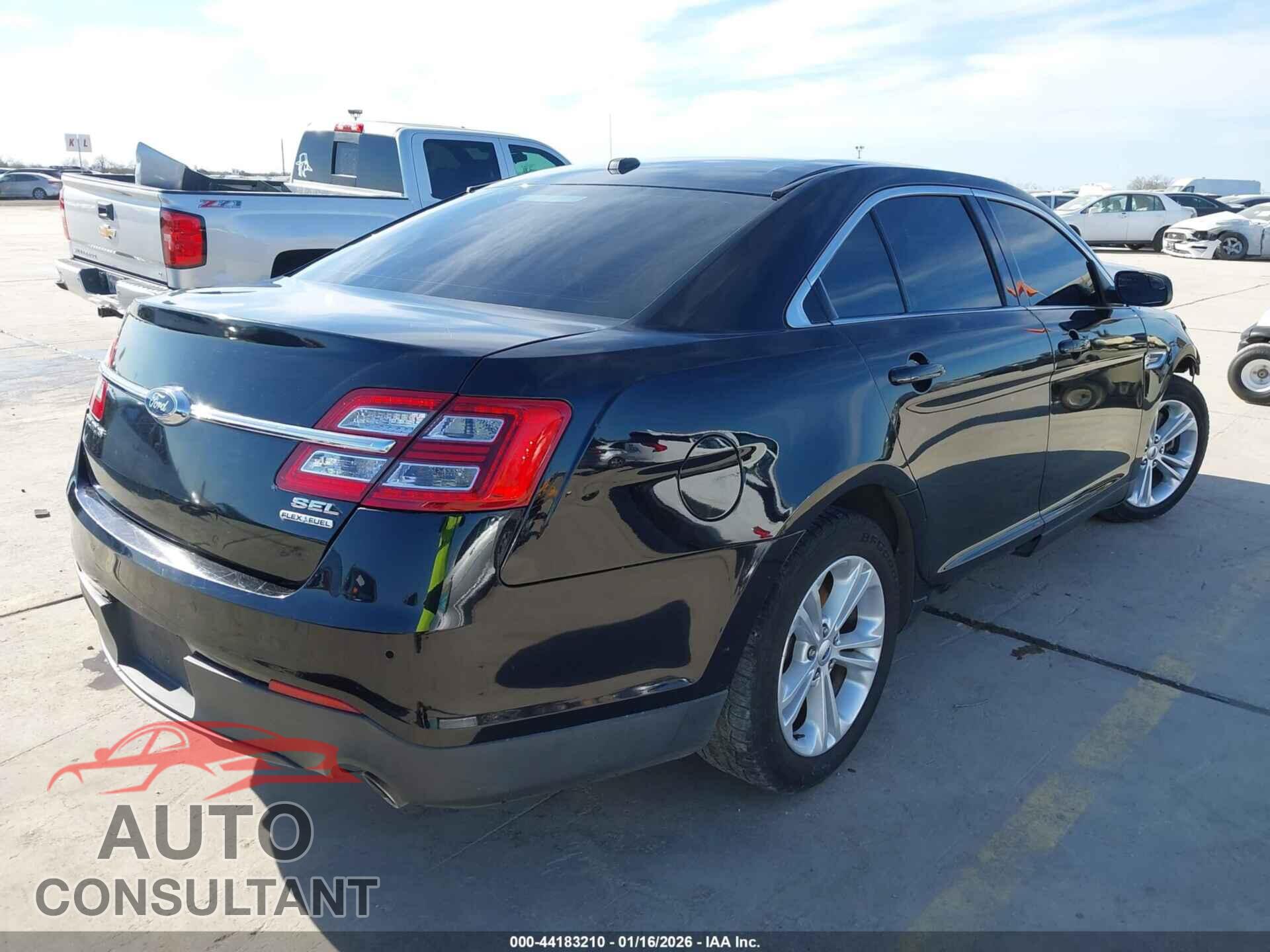 FORD TAURUS 2016 - 1FAHP2E83GG100772