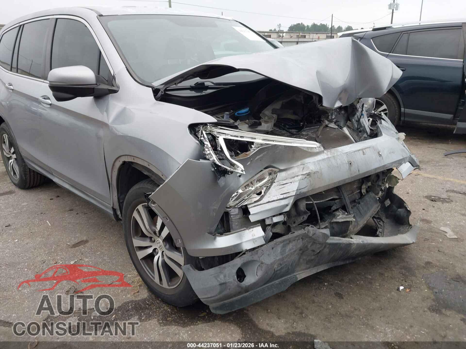 HONDA PILOT 2017 - 5FNYF5H79HB011088