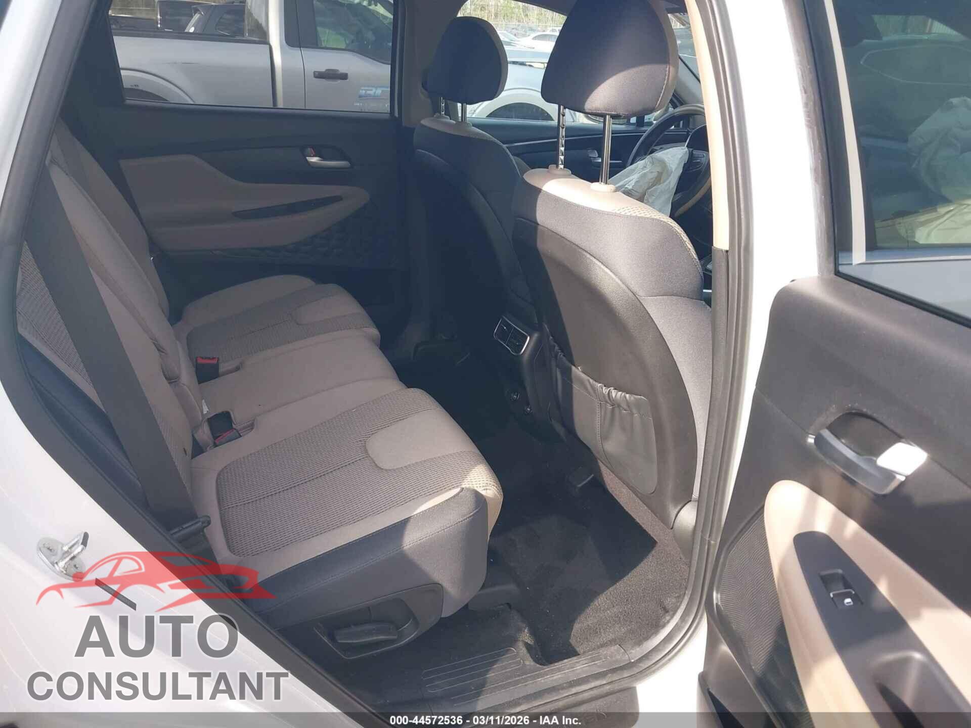 HYUNDAI SANTA FE 2023 - 5NMS14AJXPH585412