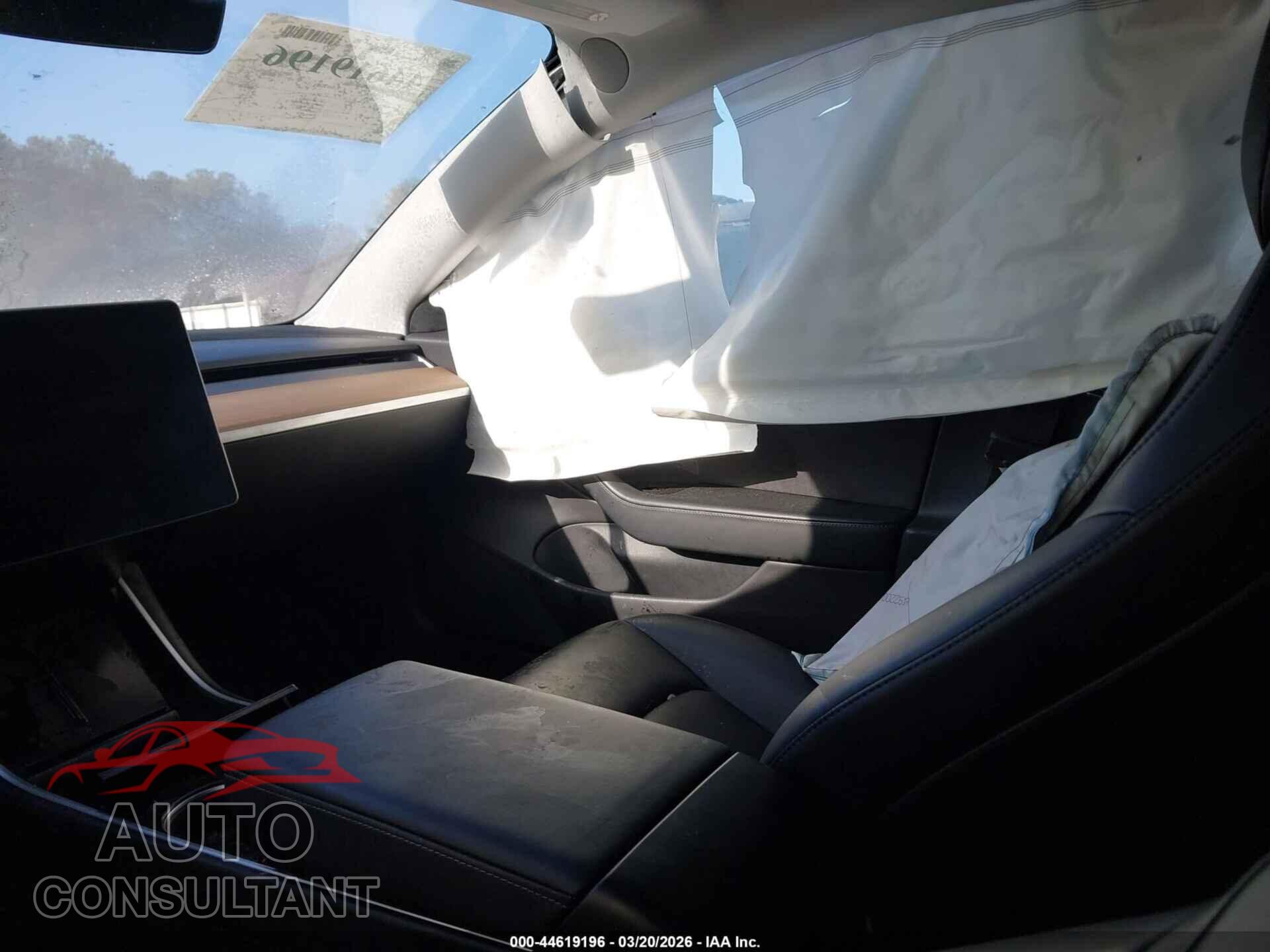TESLA MODEL 3 2018 - 5YJ3E1EA6JF098833