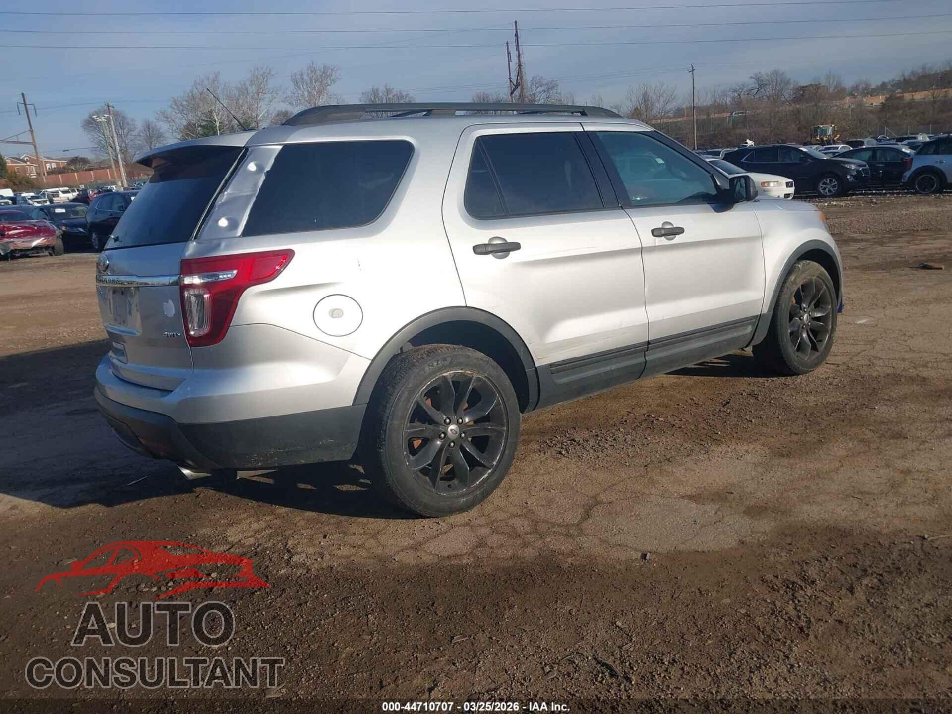 FORD EXPLORER 2011 - 1FMHK8B83BGA08081