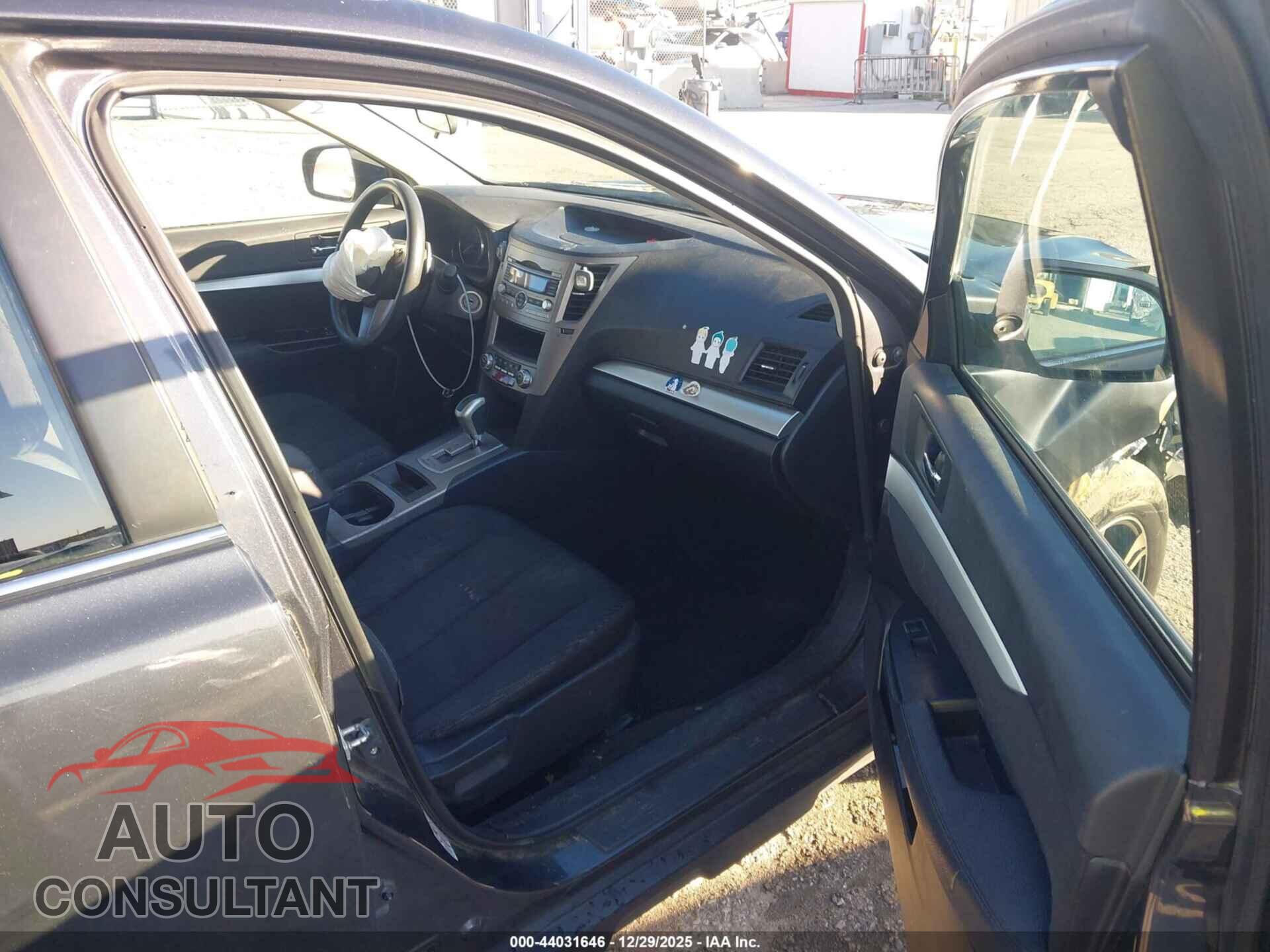 SUBARU OUTBACK 2011 - 4S4BRBAC5B3404170