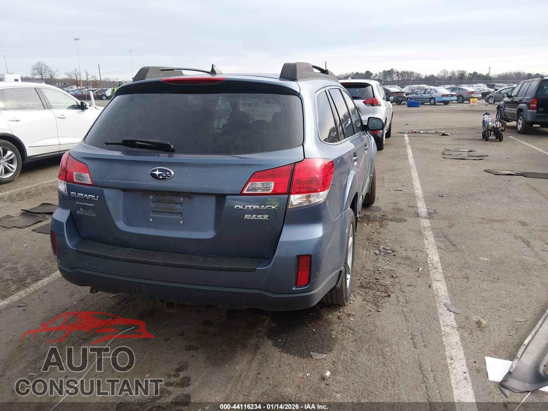 SUBARU OUTBACK 2013 - 4S4BRBKC9D3231142