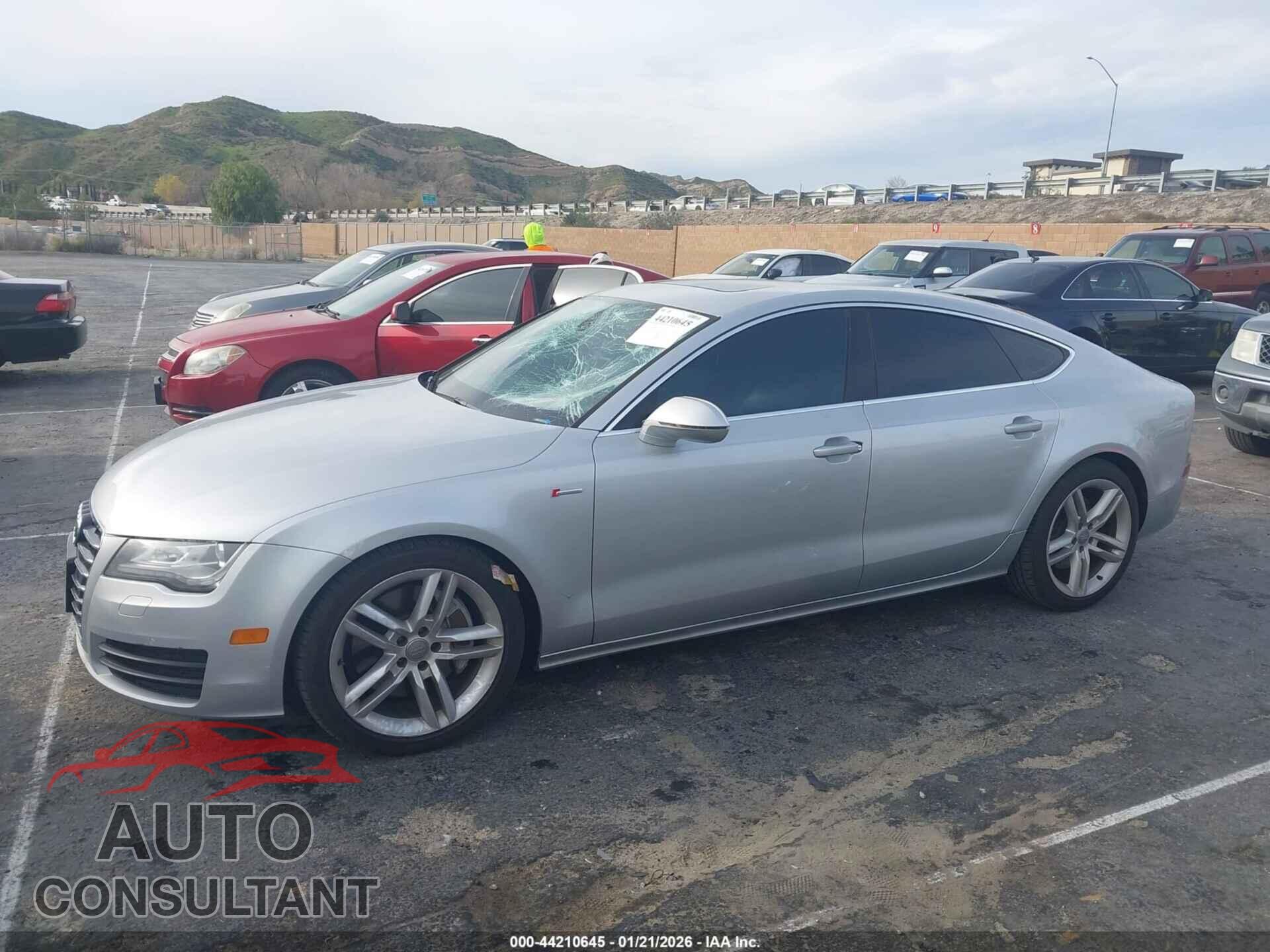 AUDI A7 2012 - WAUSGAFC5CN010751