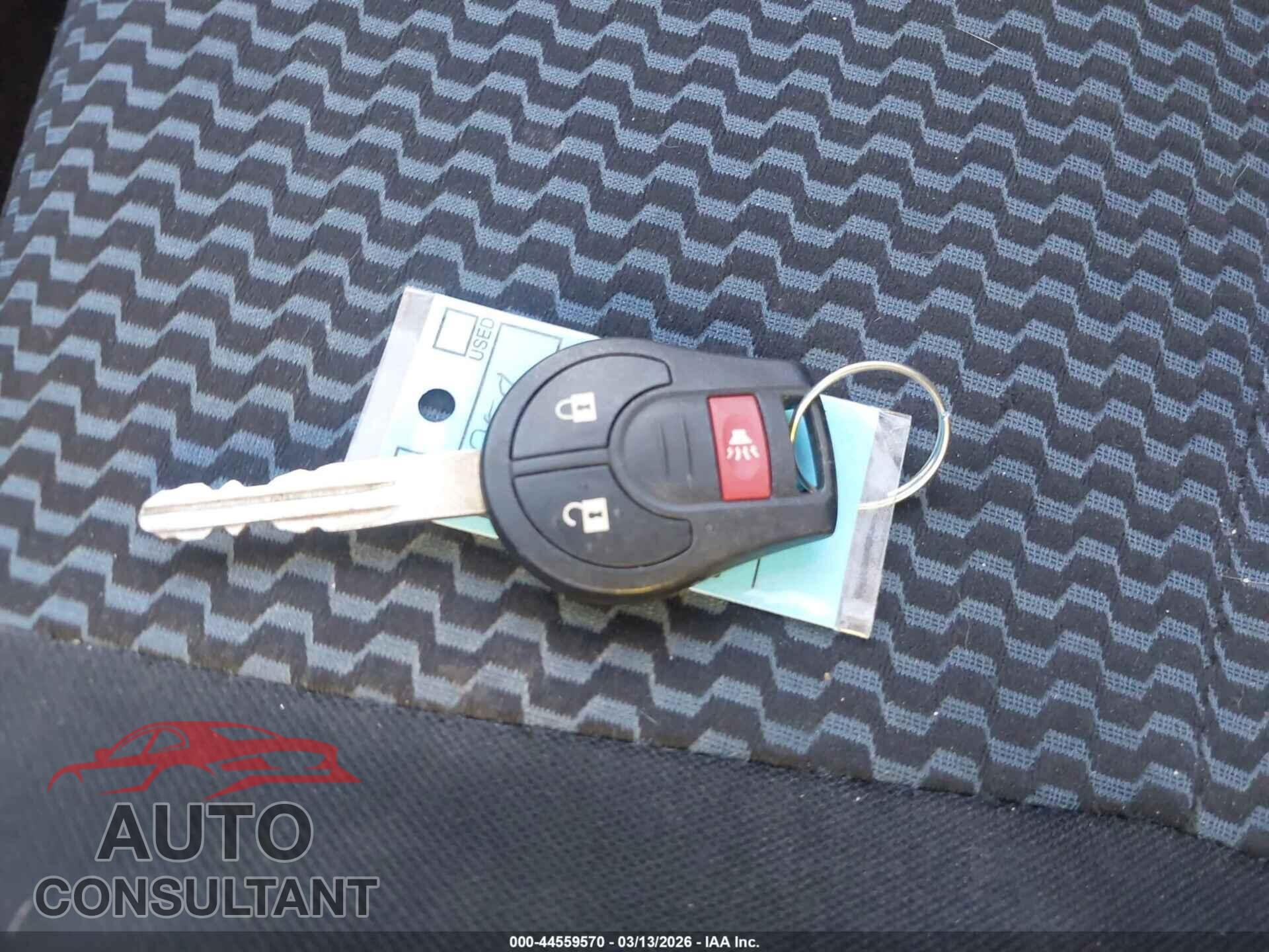 NISSAN VERSA NOTE 2018 - 3N1CE2CP8JL370073