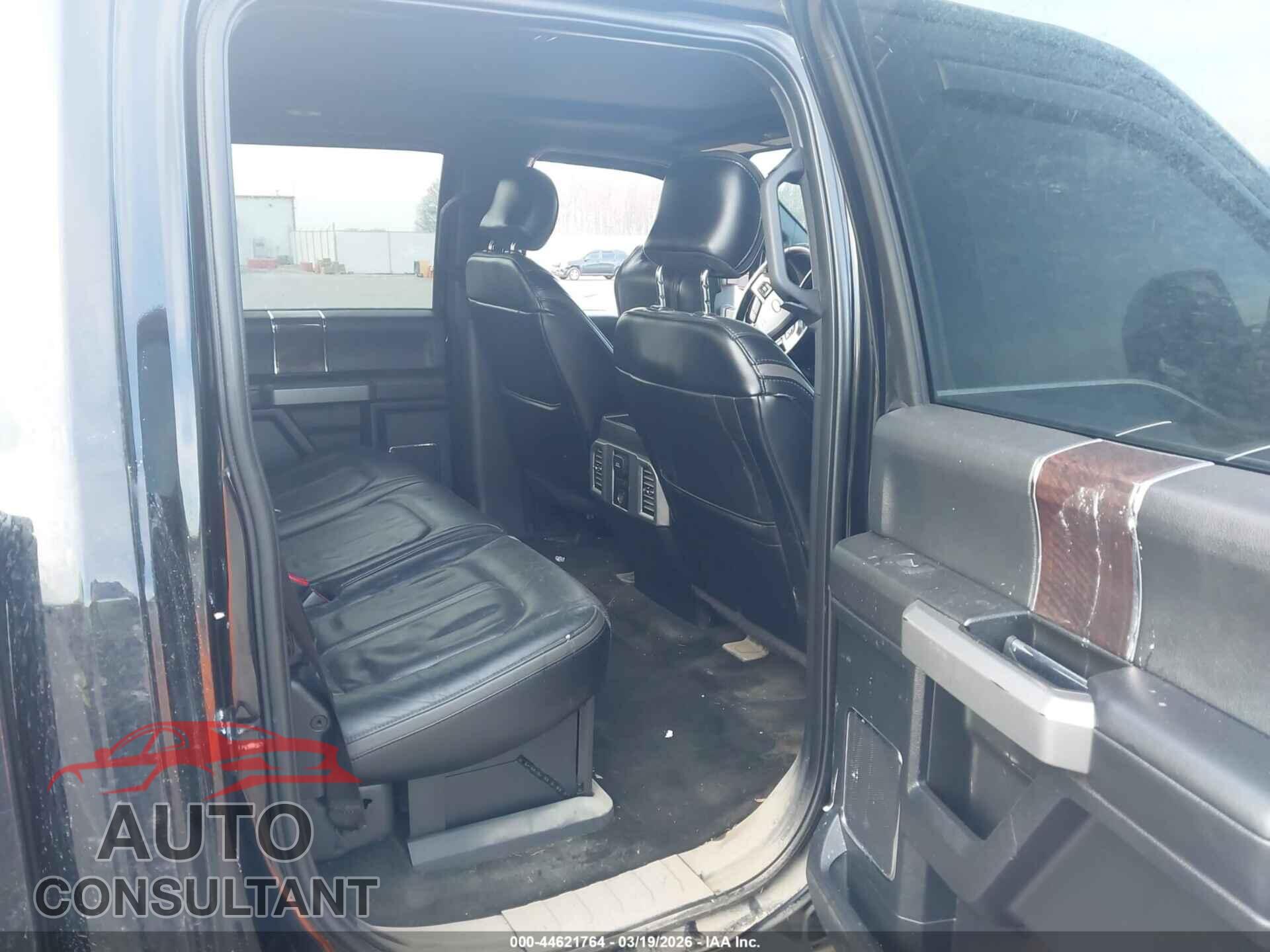 FORD F-350 2017 - 1FT8W3BT7HEC83733