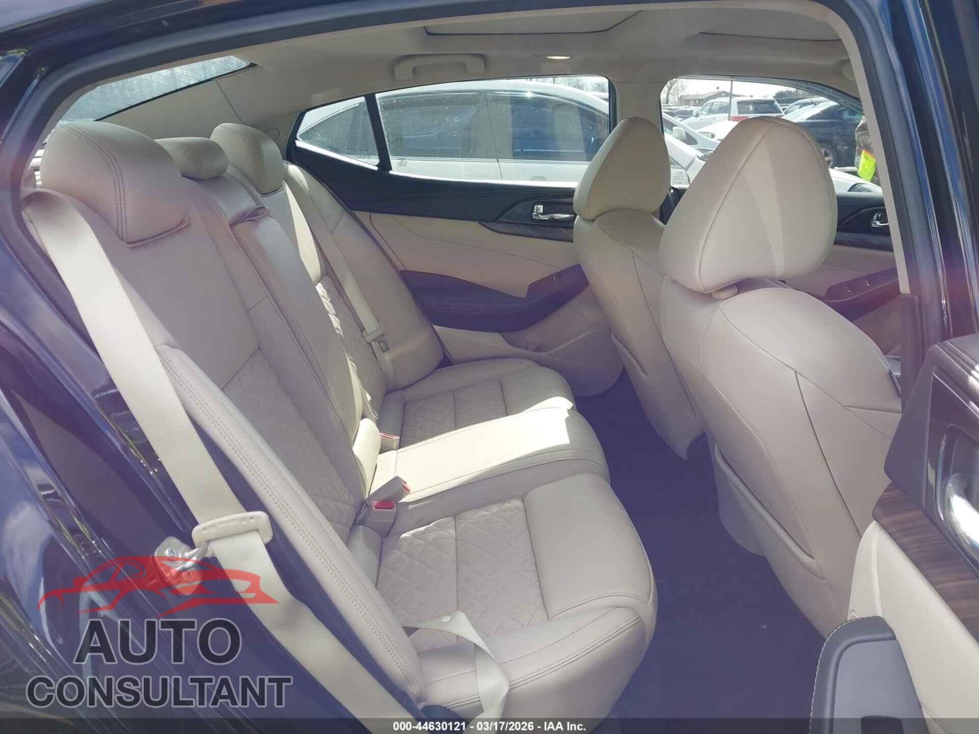 NISSAN MAXIMA 2017 - 1N4AA6AP0HC378237