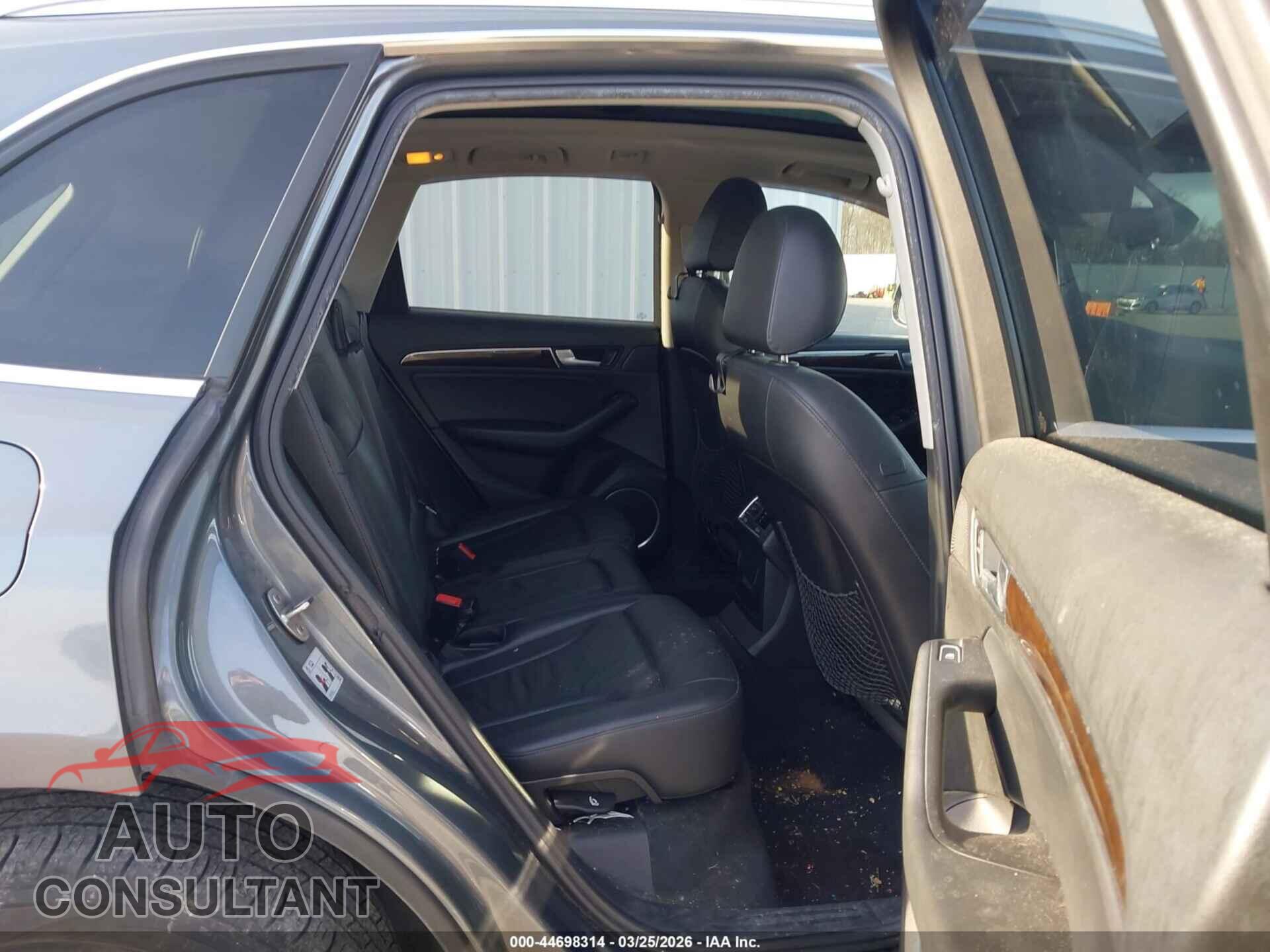 AUDI Q5 2013 - WA1LFAFP8DA022537
