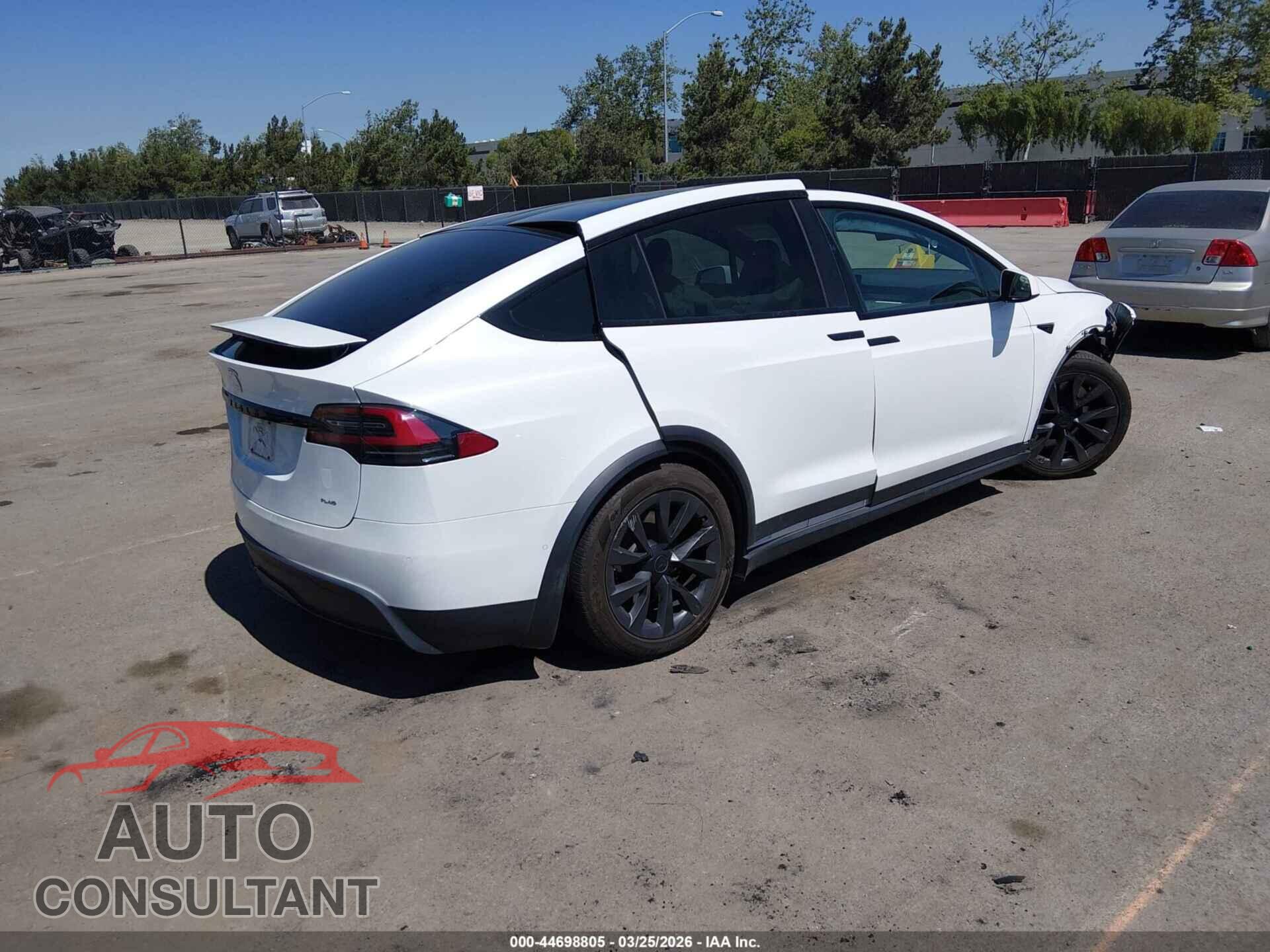 TESLA MODEL X 2022 - 7SAXCBE64NF331741