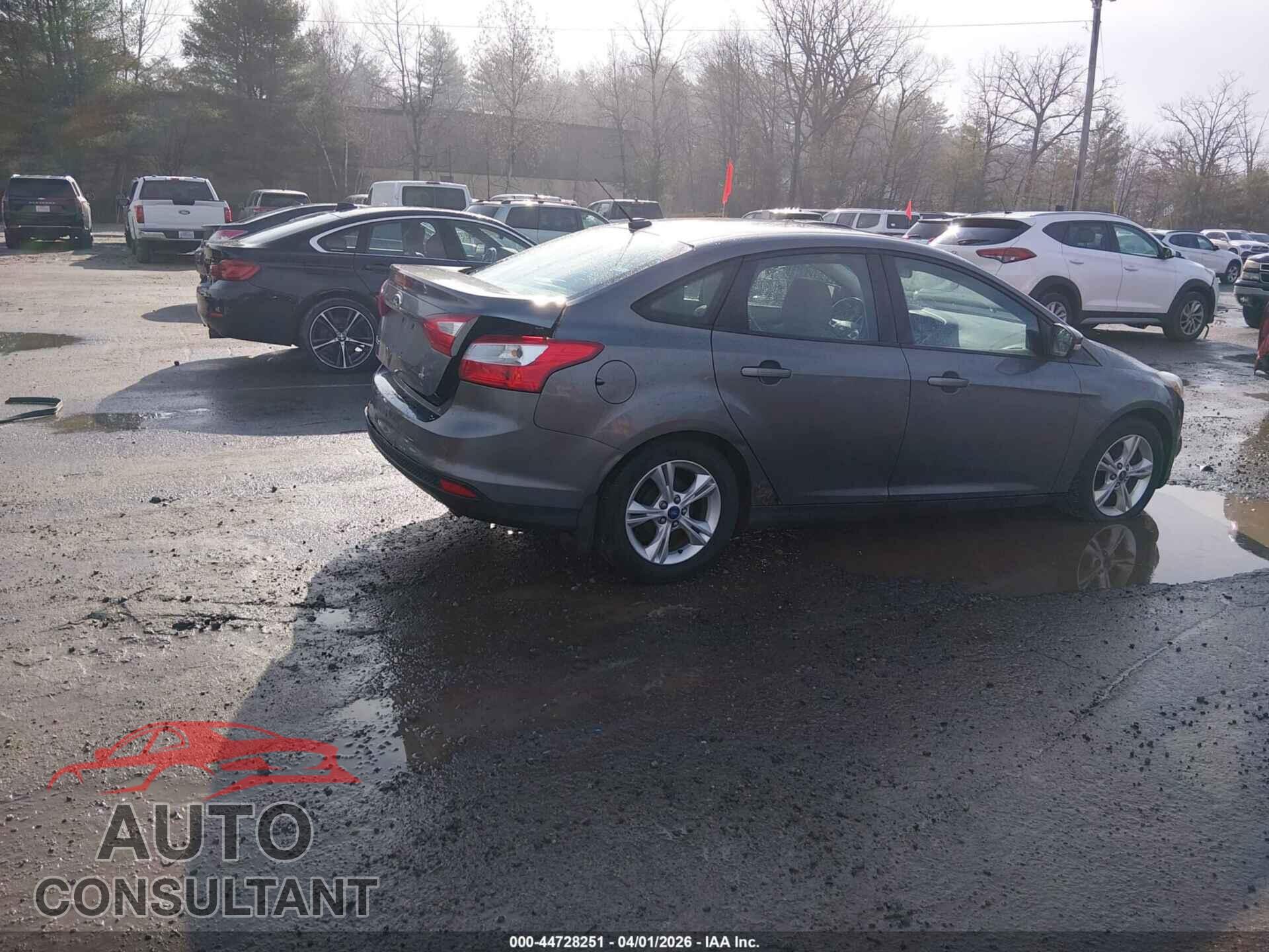 FORD FOCUS 2013 - 1FADP3F23DL148905
