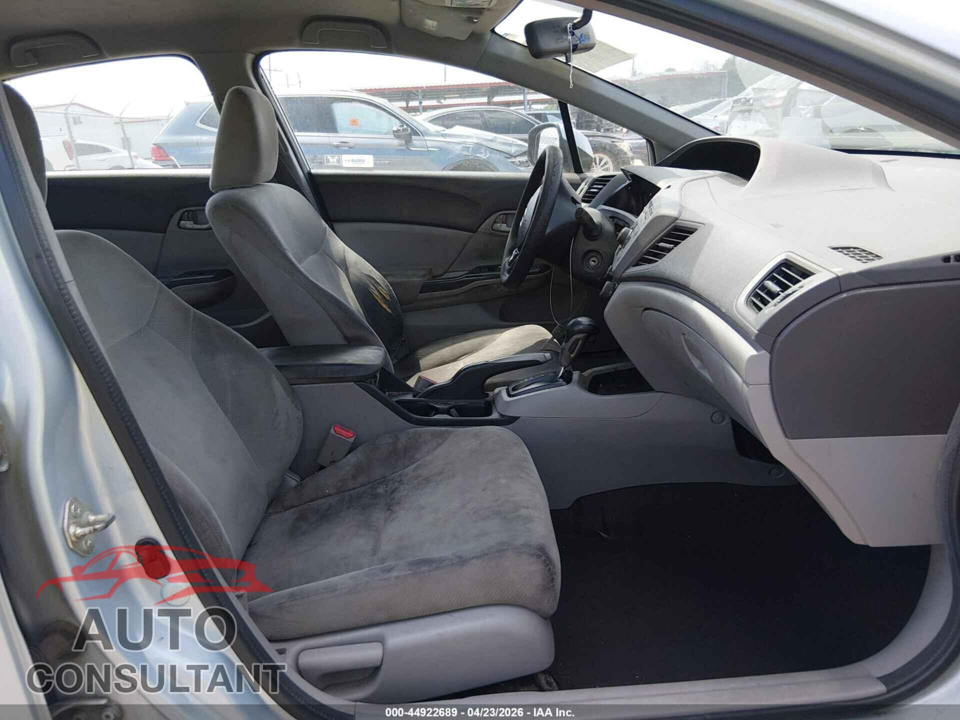 HONDA CIVIC 2012 - 2HGFB2F5XCH597579