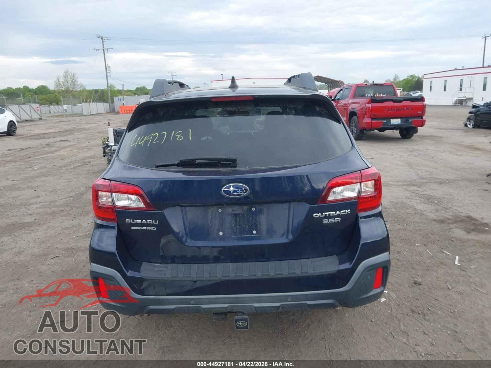 SUBARU OUTBACK 2018 - 4S4BSENC8J3371793