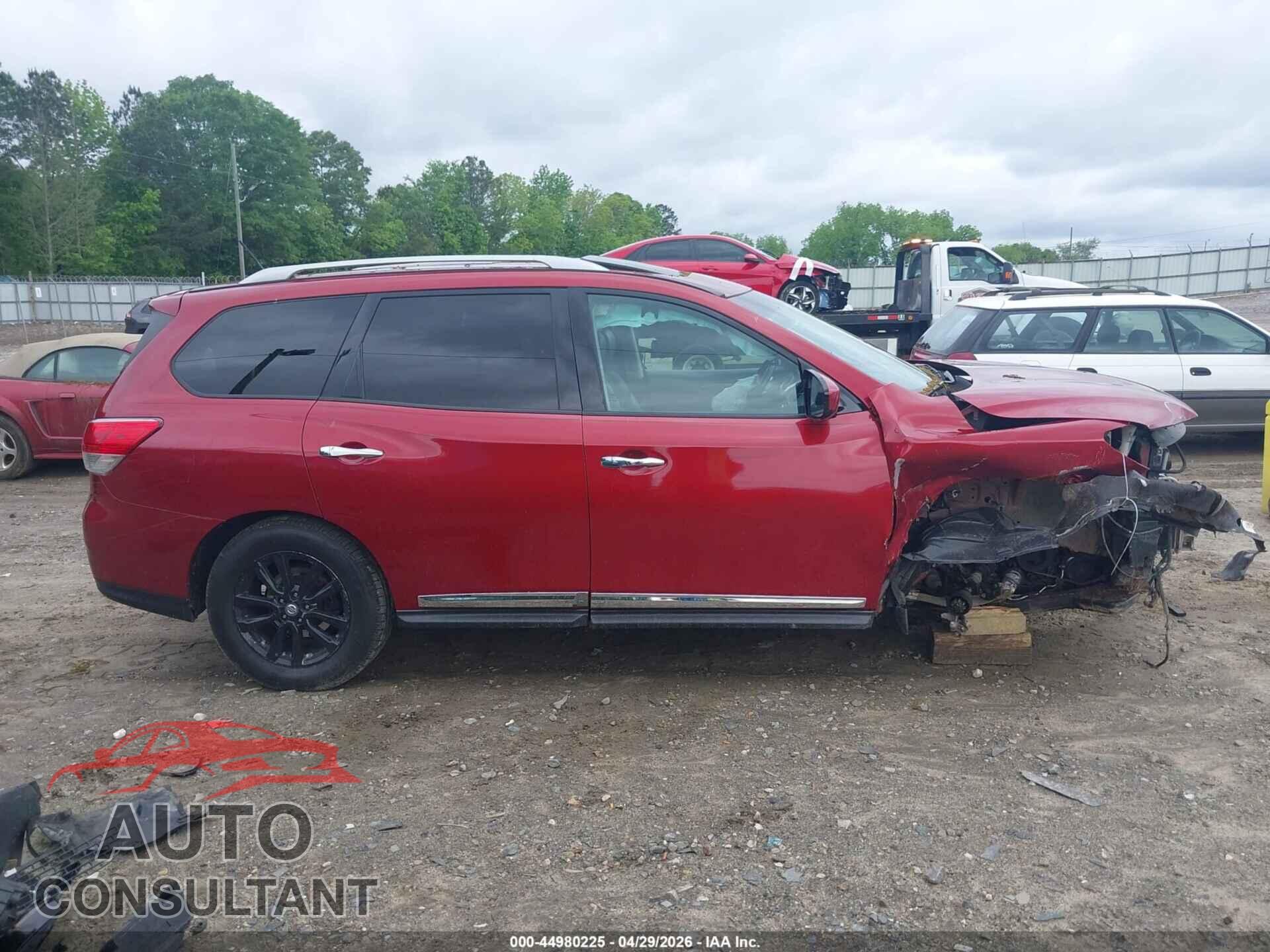 NISSAN PATHFINDER 2015 - 5N1AR2MM8FC665928