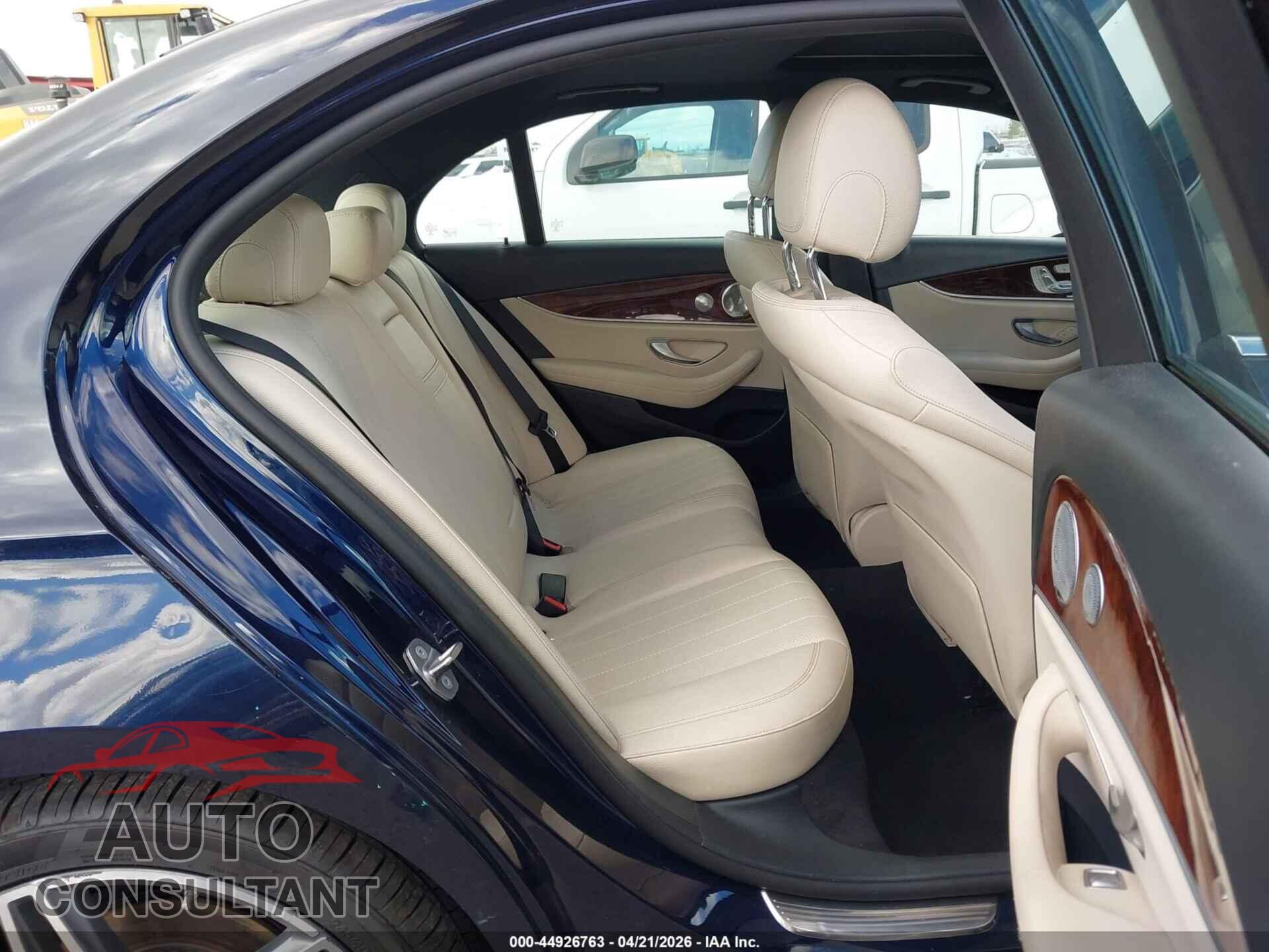 MERCEDES-BENZ E 2017 - WDDZF4JB3HA192572