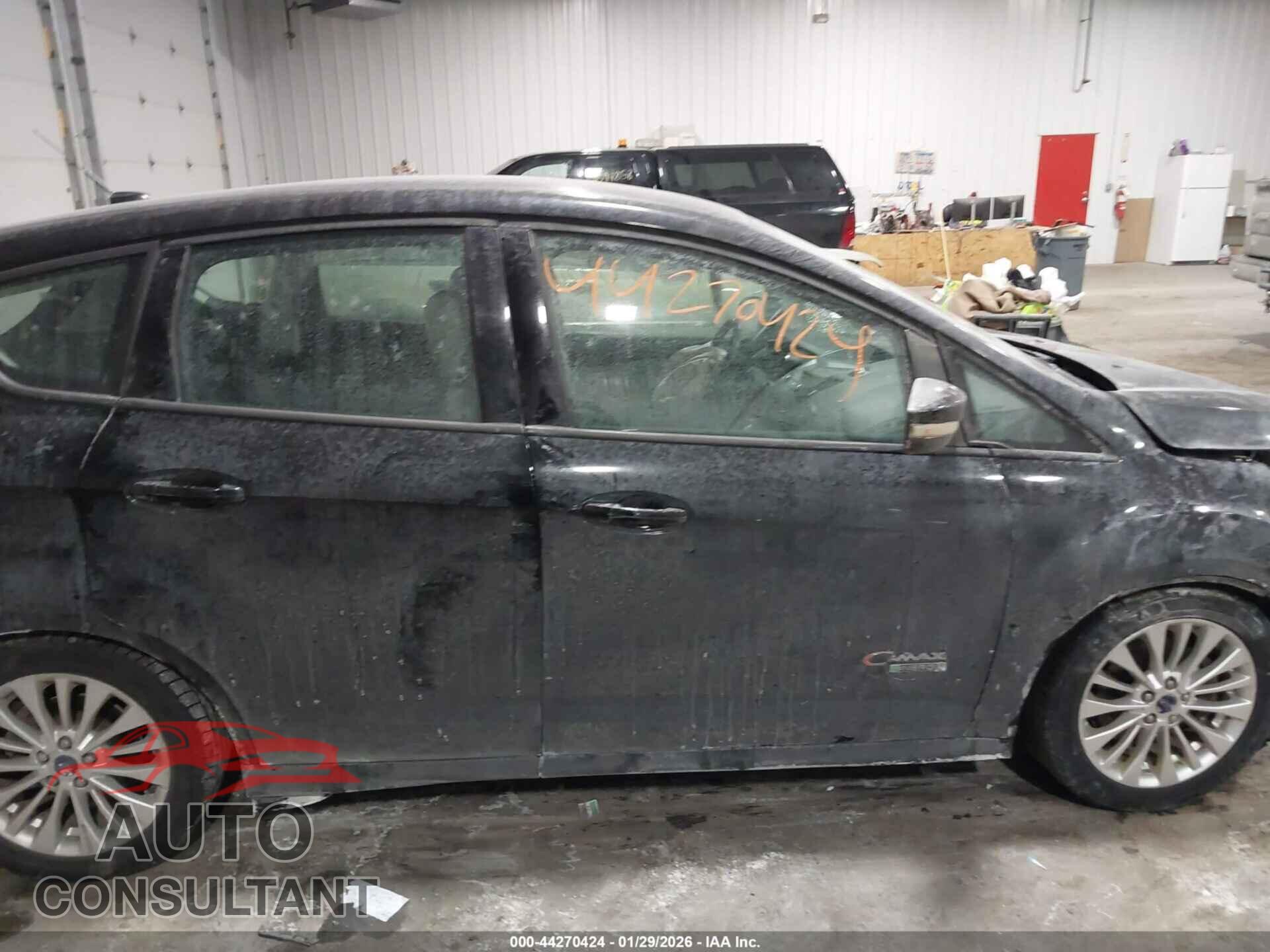 FORD C-MAX ENERGI 2017 - 1FADP5EU8HL104421