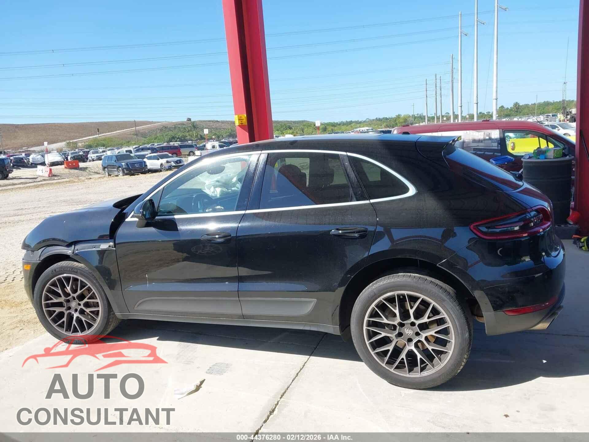 PORSCHE MACAN 2016 - WP1AB2A53GLB40152
