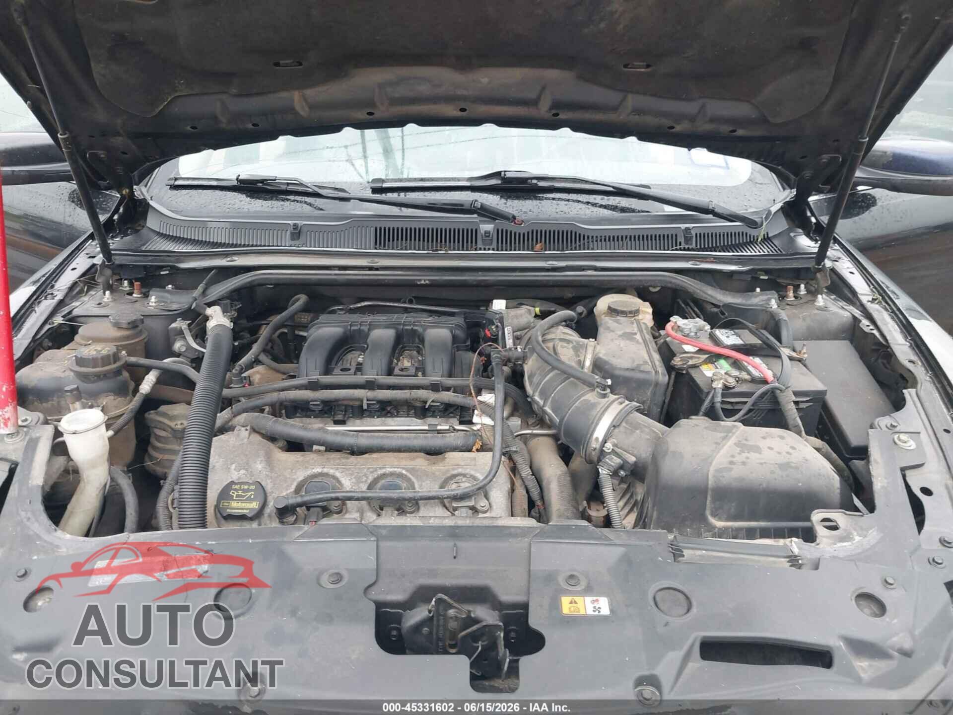 FORD TAURUS 2011 - 1FAHP2DW7BG126123
