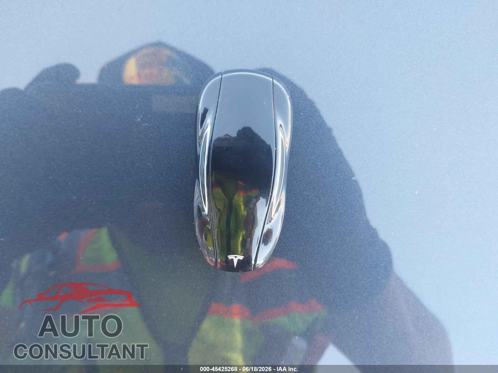 TESLA MODEL S 2017 - 5YJSA1E25HF231057