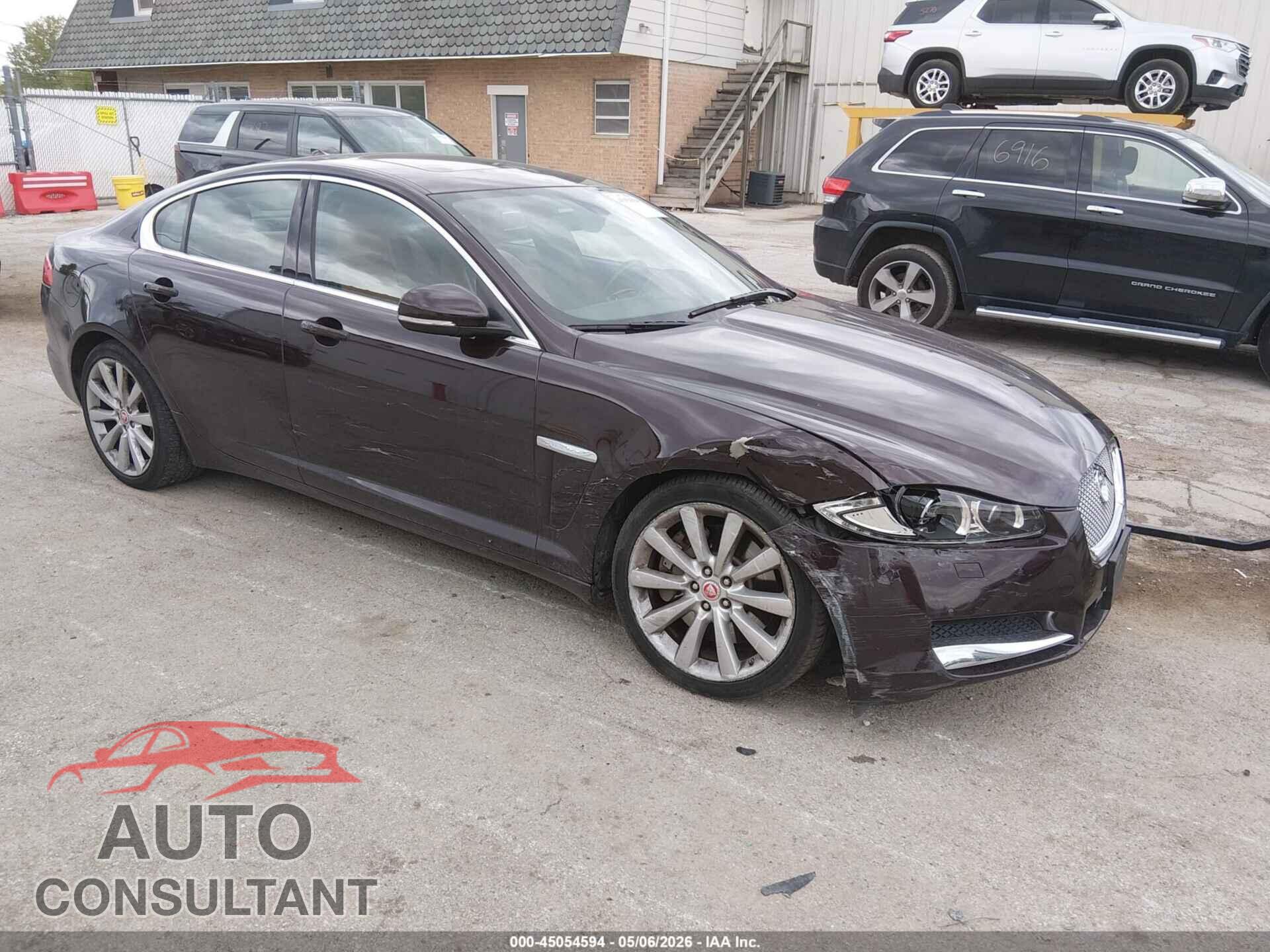 JAGUAR XF 2014 - SAJWJ0EF7E8U10874