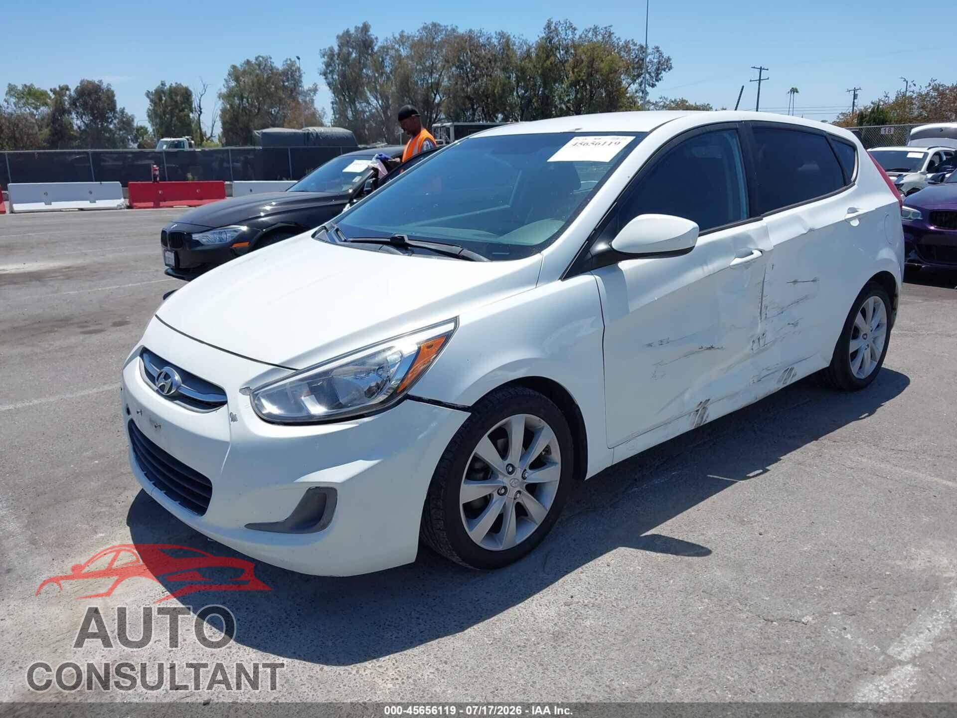 HYUNDAI ACCENT 2015 - KMHCT5AE7FU200897