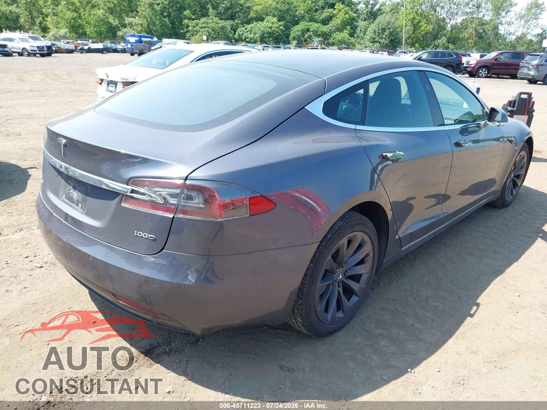 TESLA MODEL S 2018 - 5YJSA1E21JF292976
