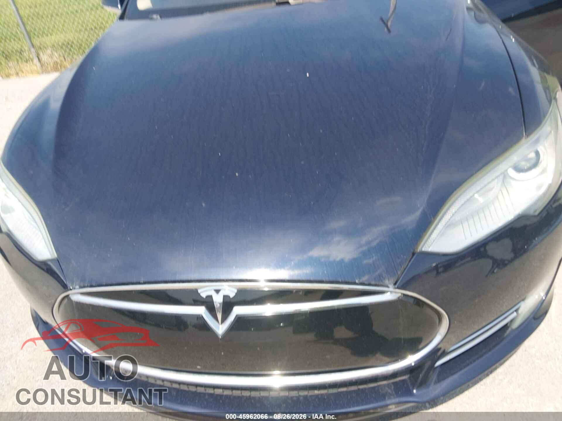 TESLA MODEL S 2013 - 5YJSA1DP7DFP06943