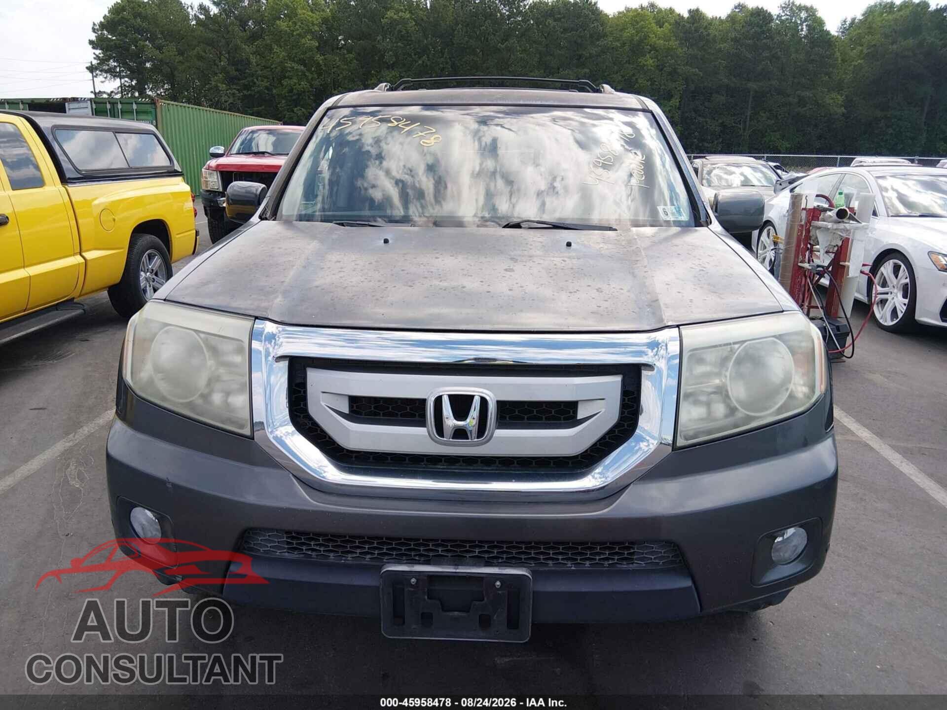 HONDA PILOT 2011 - 5FNYF3H96BB042571